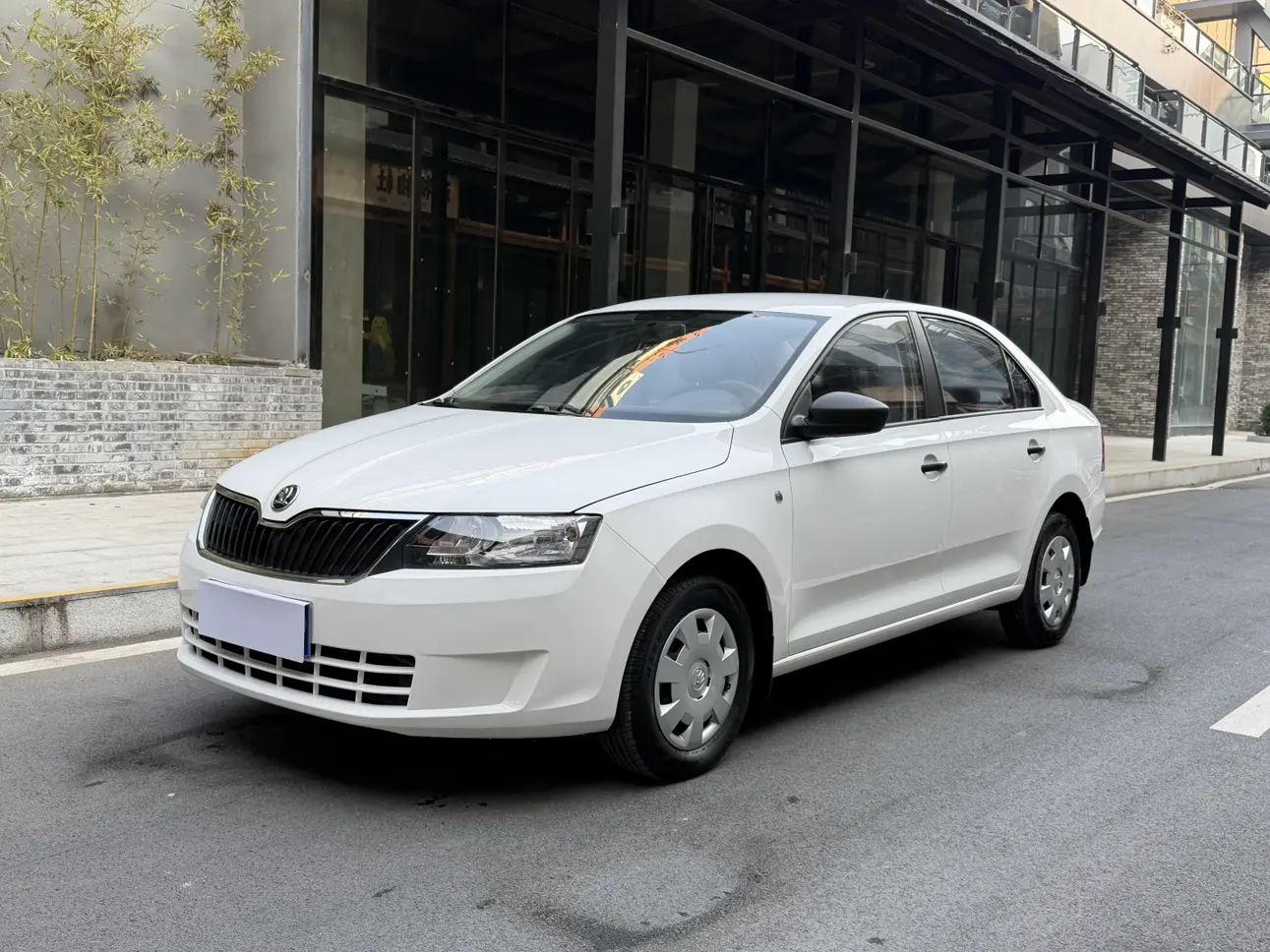 Skoda Xin Rui  из Китая