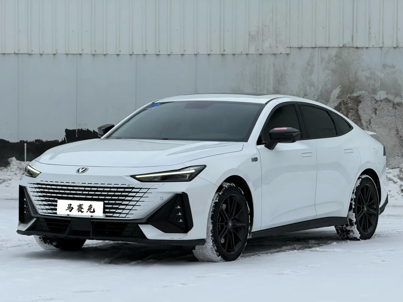 Changan UNI-V  из Китая