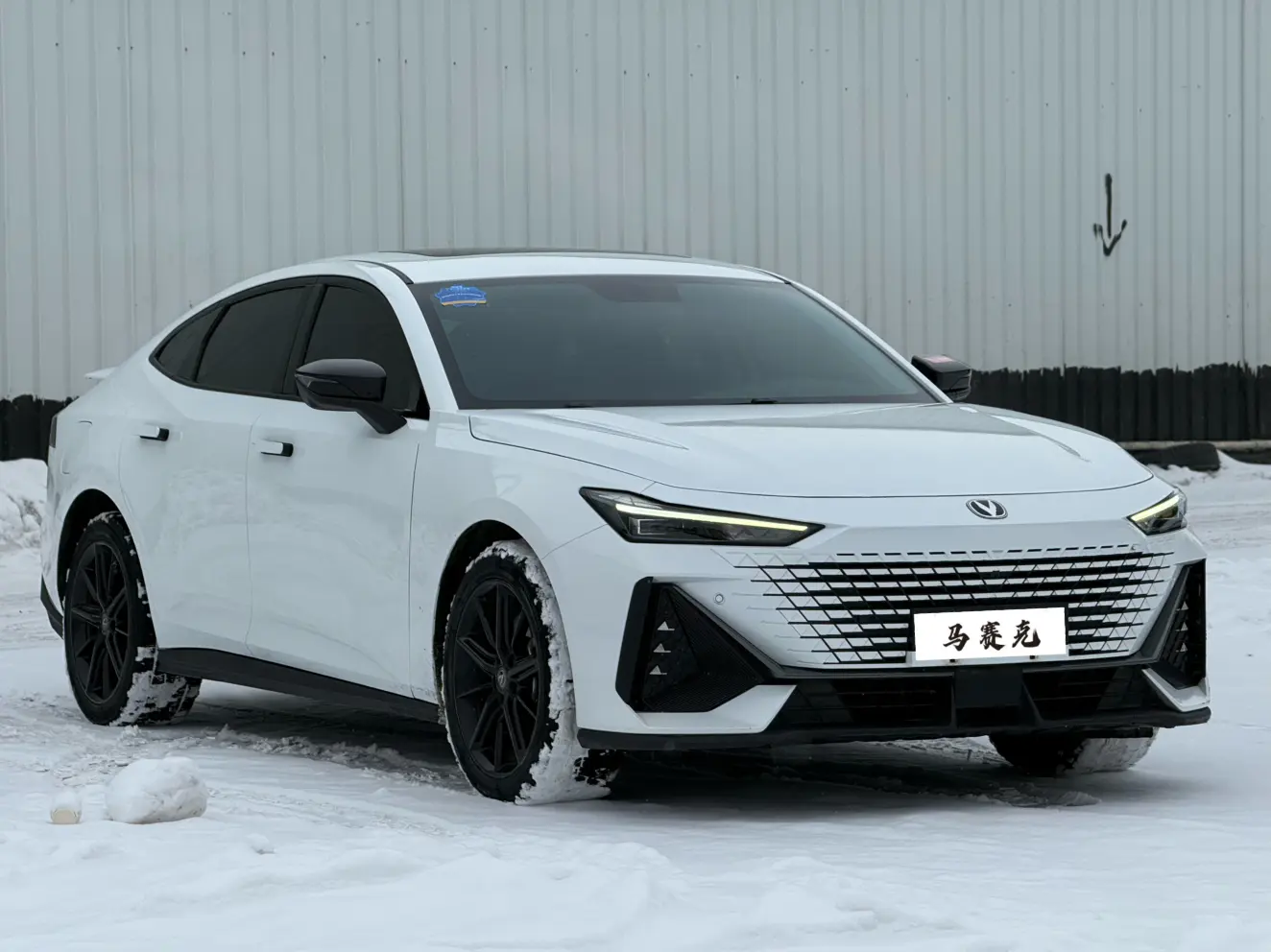 Changan UNI-V  из Китая