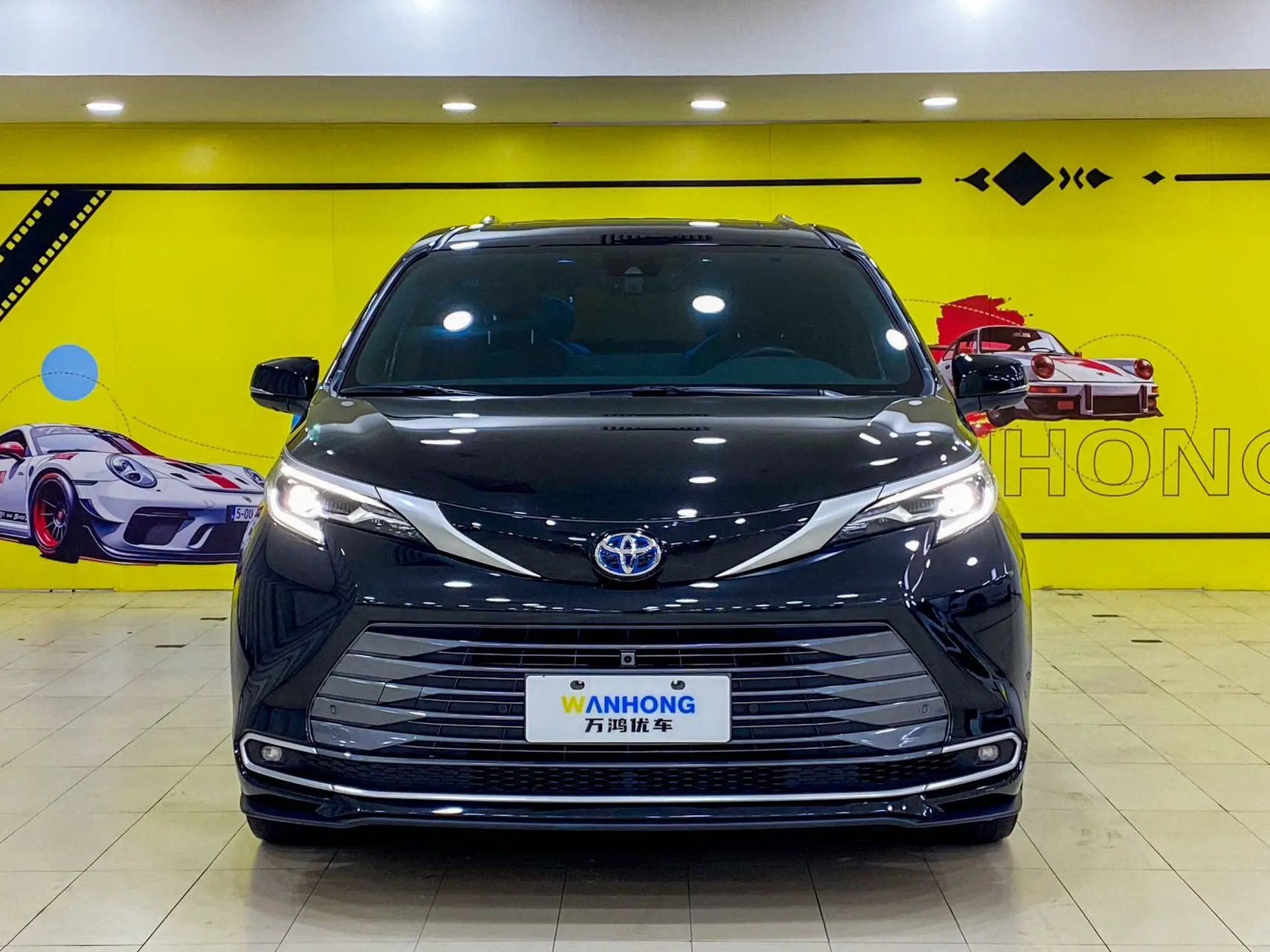 Toyota Sienna  из Китая