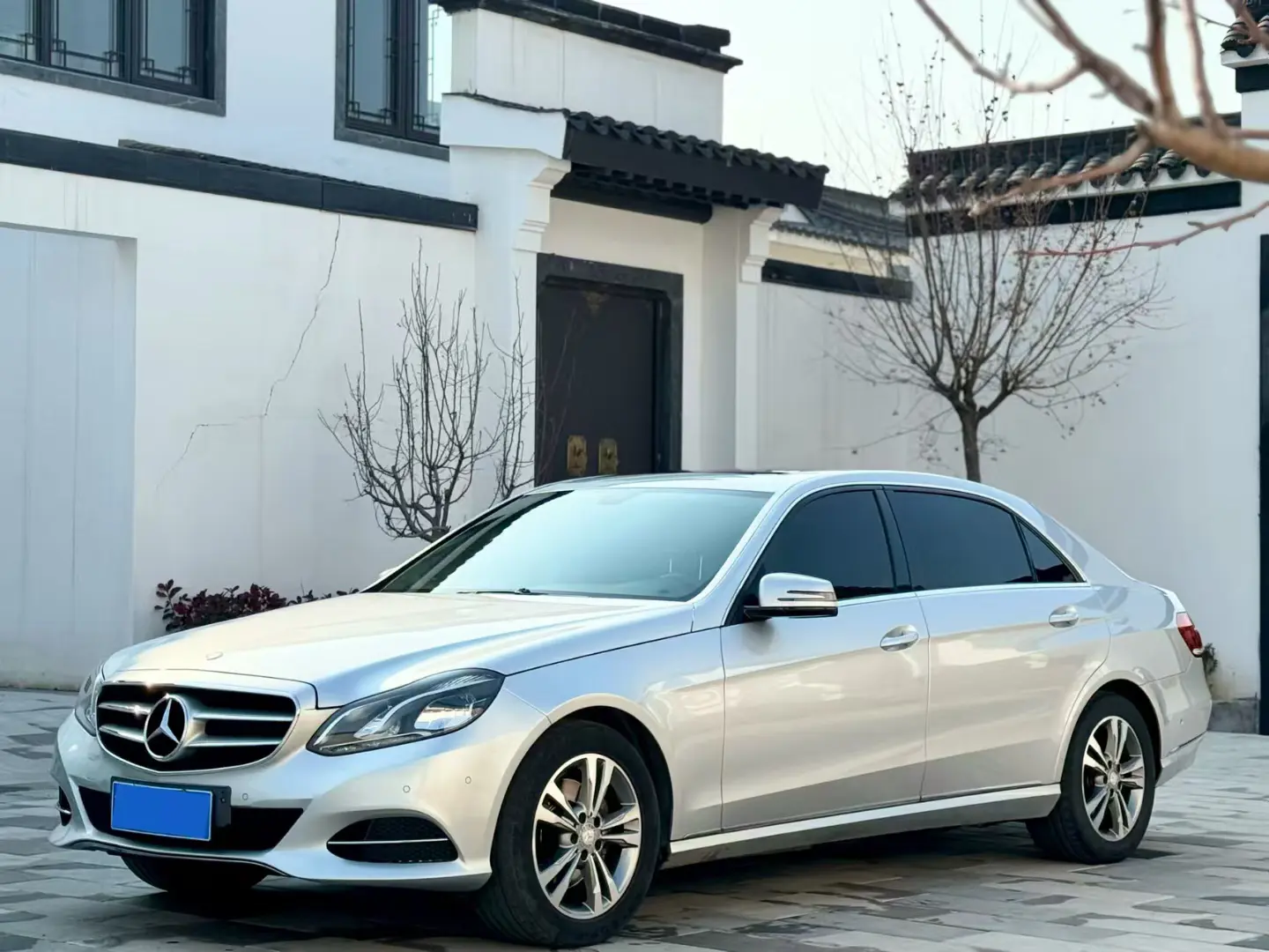 Mercedes-Benz E-Class  из Китая