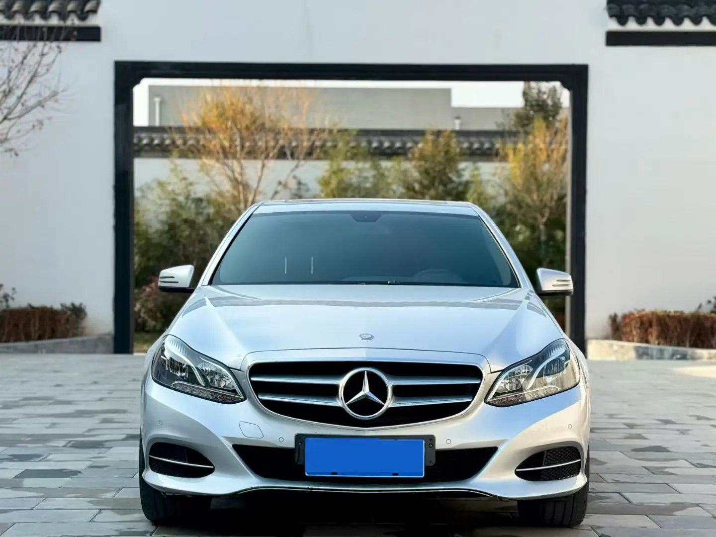 Mercedes-Benz E-Class  из Китая