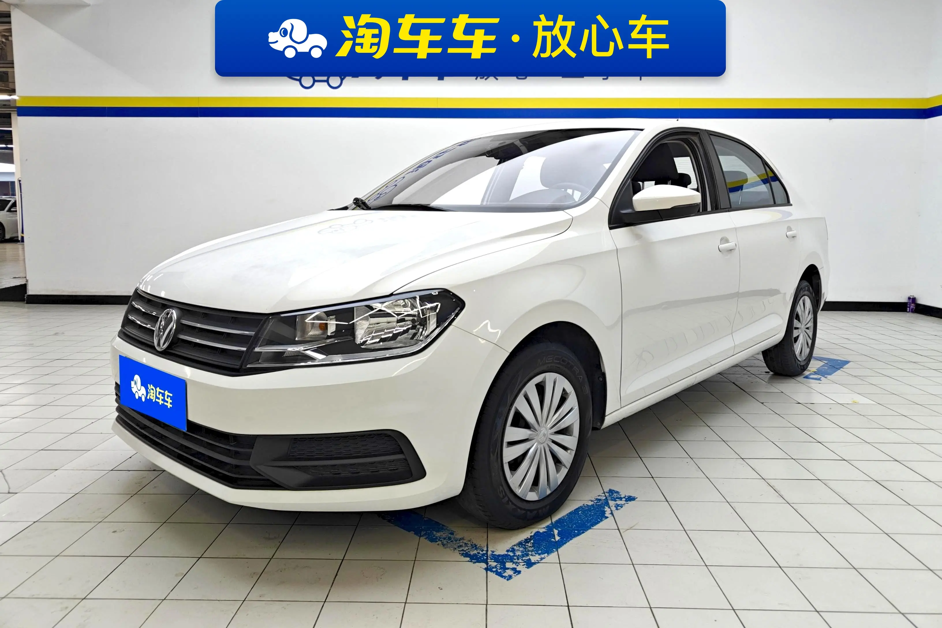 Volkswagen Santana  из Китая