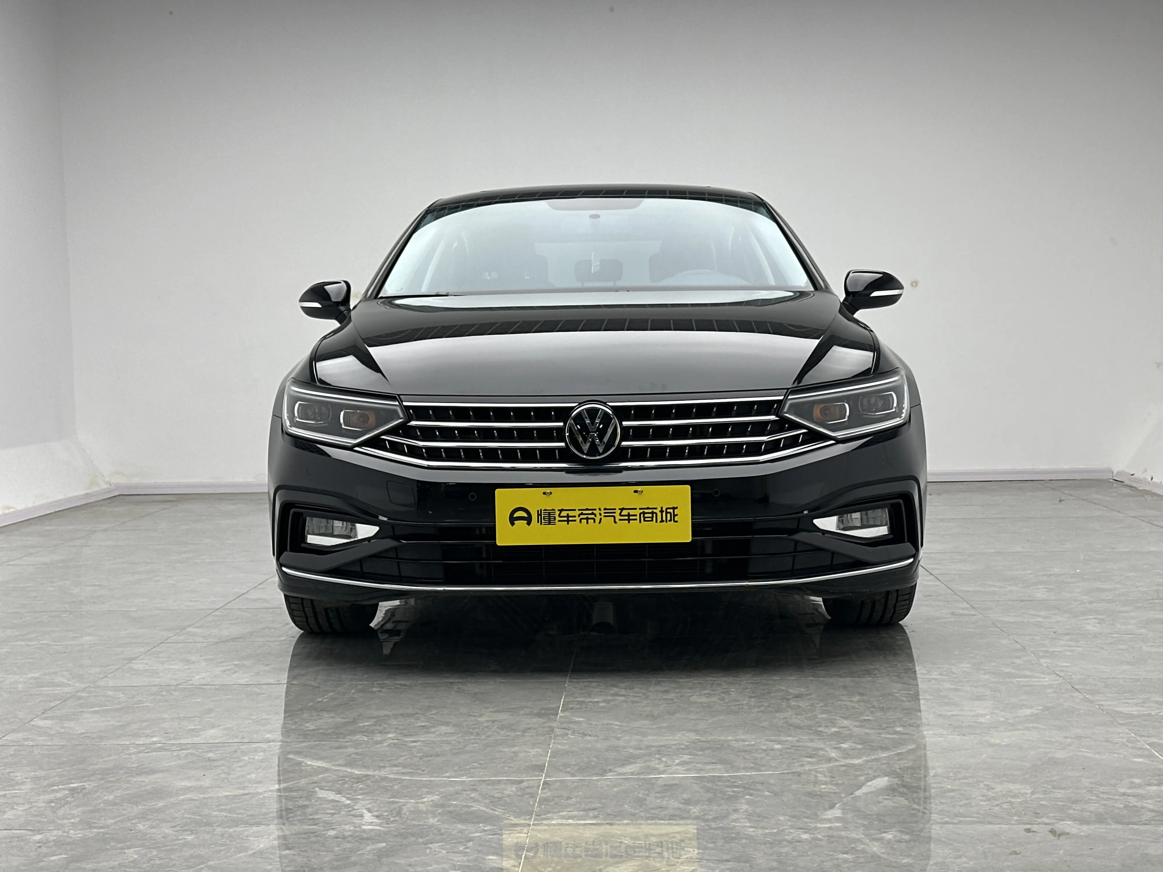 Volkswagen Magotan  из Китая