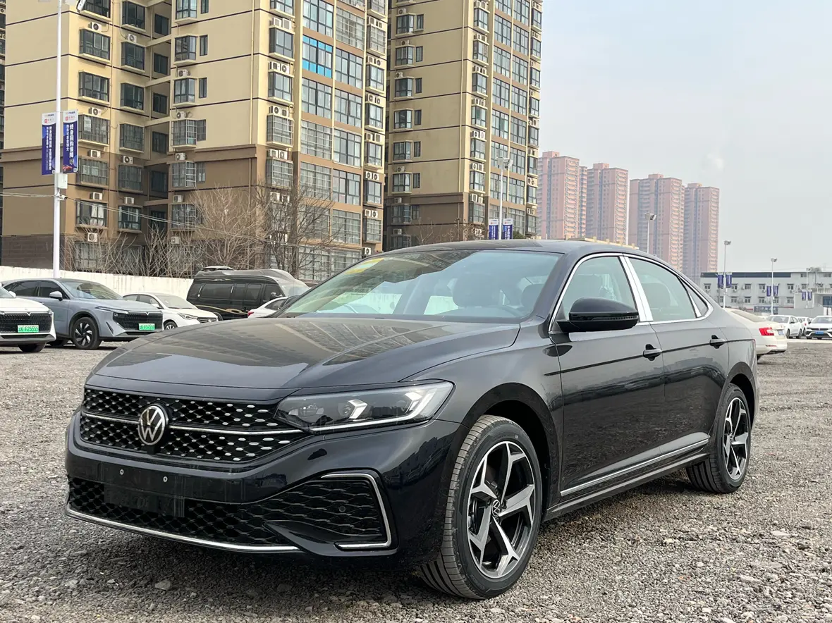 Volkswagen Passat  из Китая
