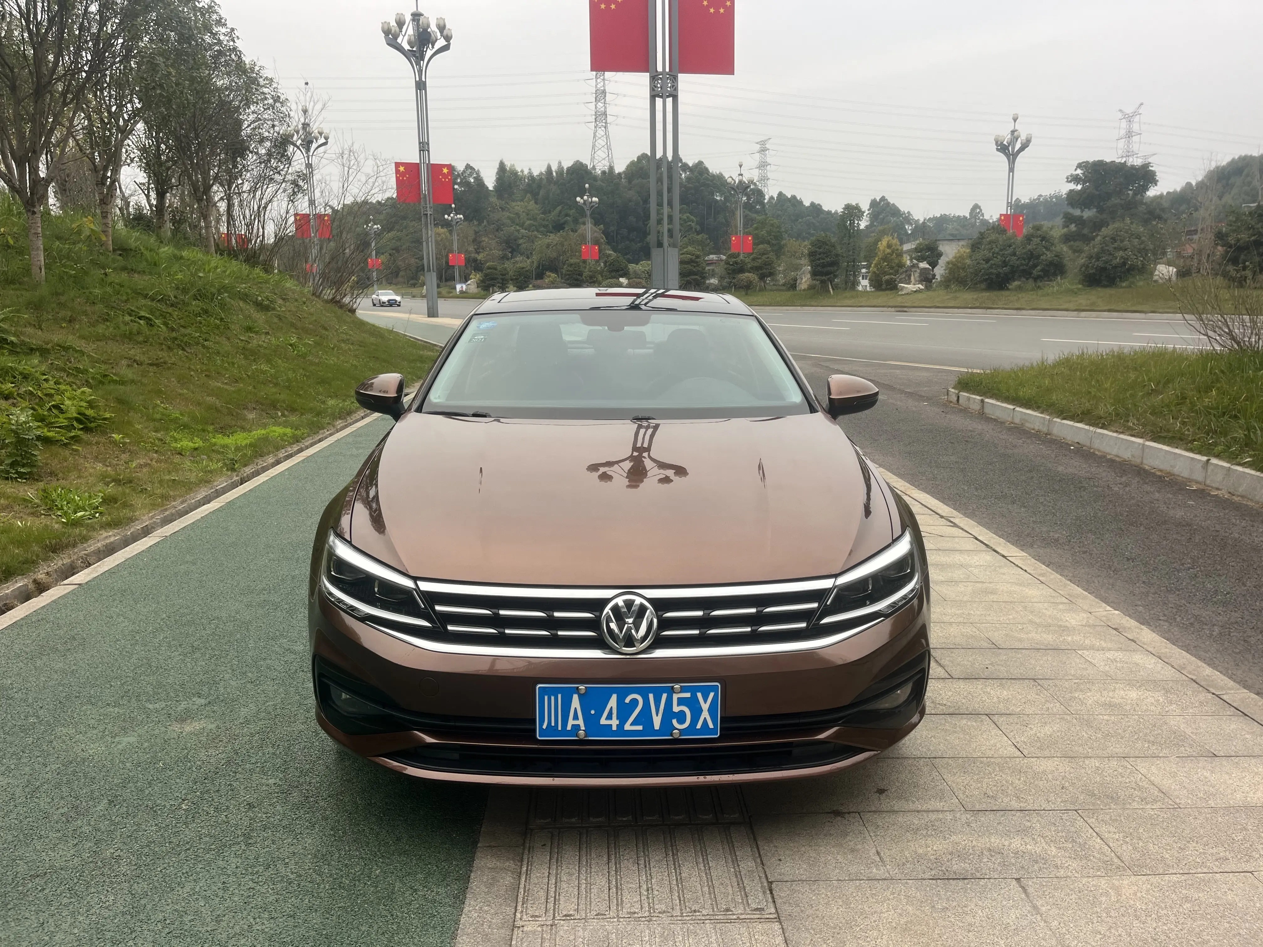 Volkswagen Lamando (Lingdu)  из Китая