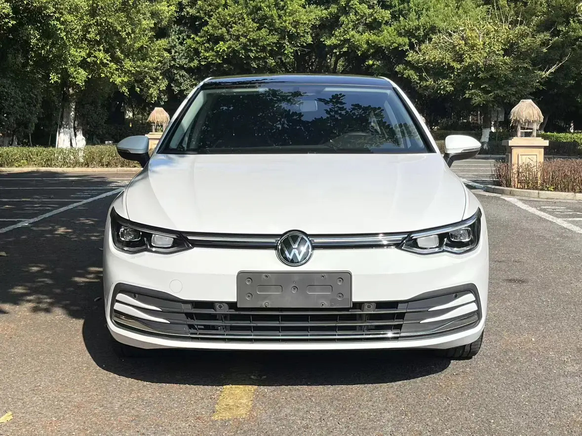 Volkswagen Golf  из Китая