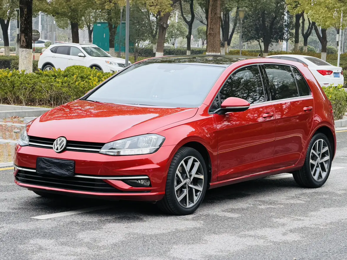 Volkswagen Golf  из Китая