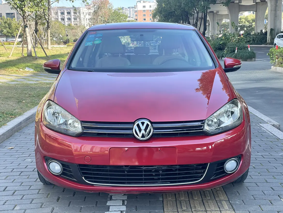 Volkswagen Golf  из Китая