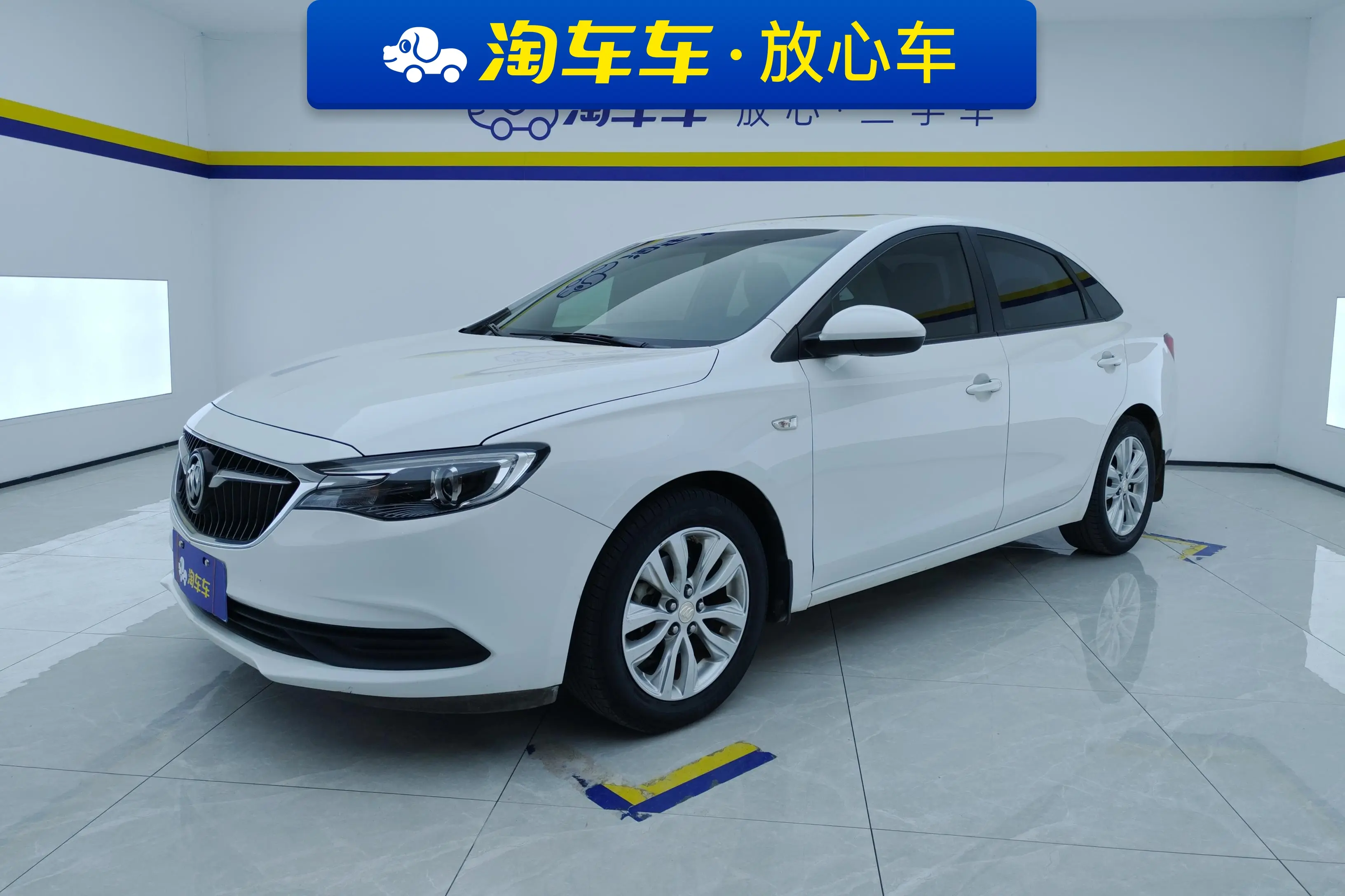 Buick Yinglang  из Китая