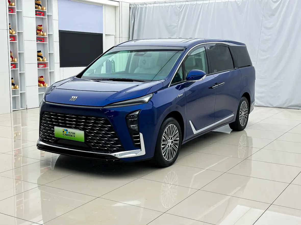 Buick GL8 PHEV  из Китая