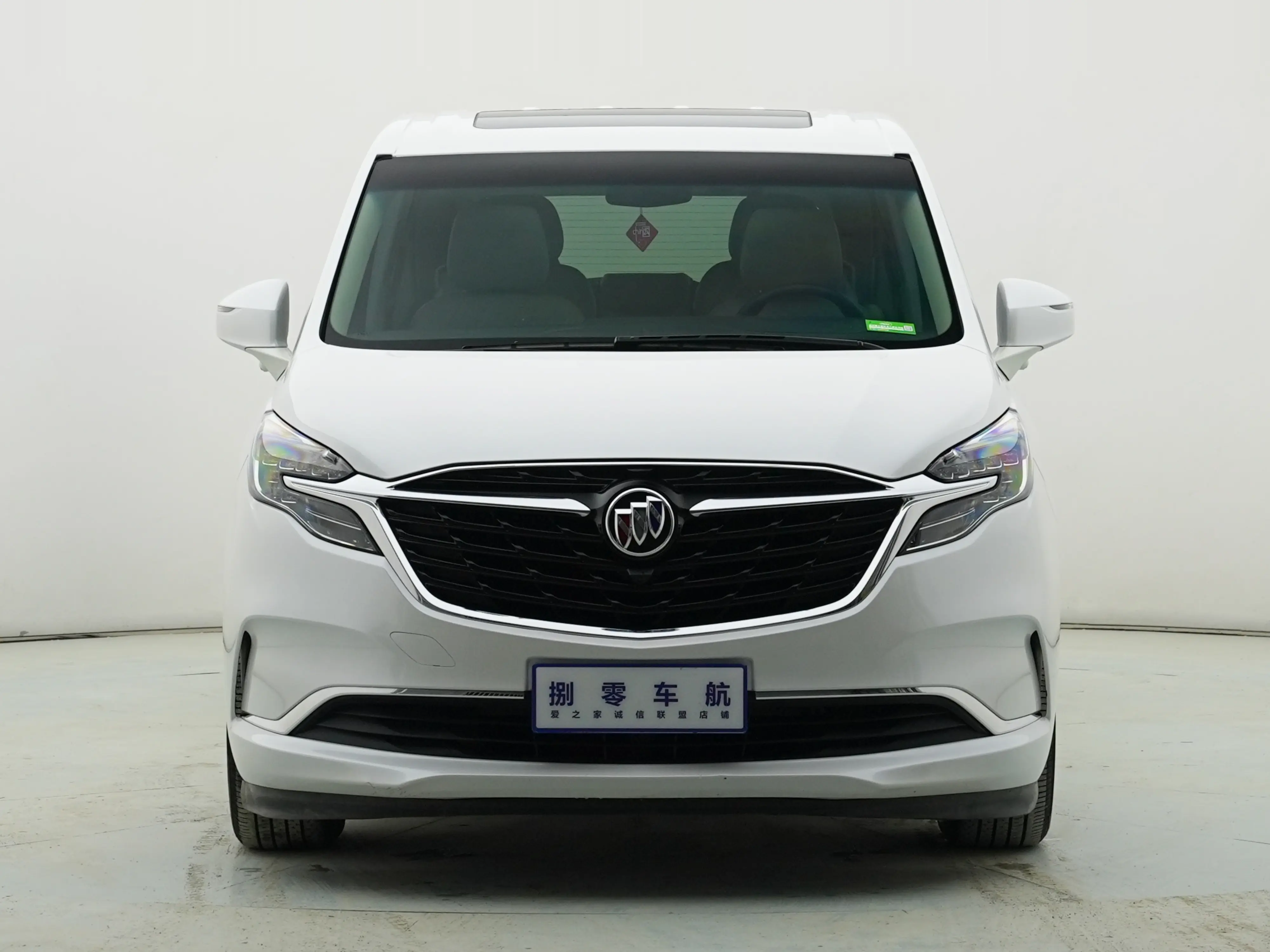 Buick GL8  из Китая