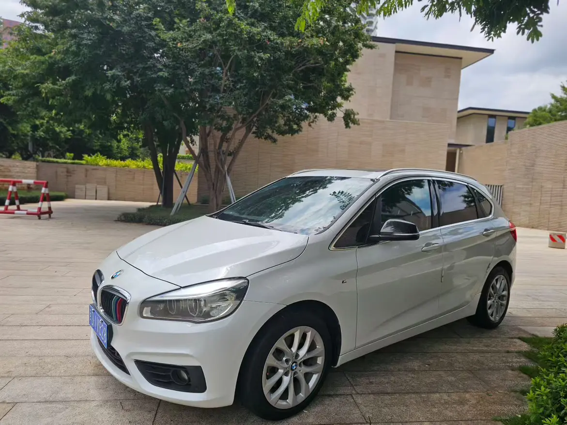 BMW 2 Series Active Tourer  из Китая