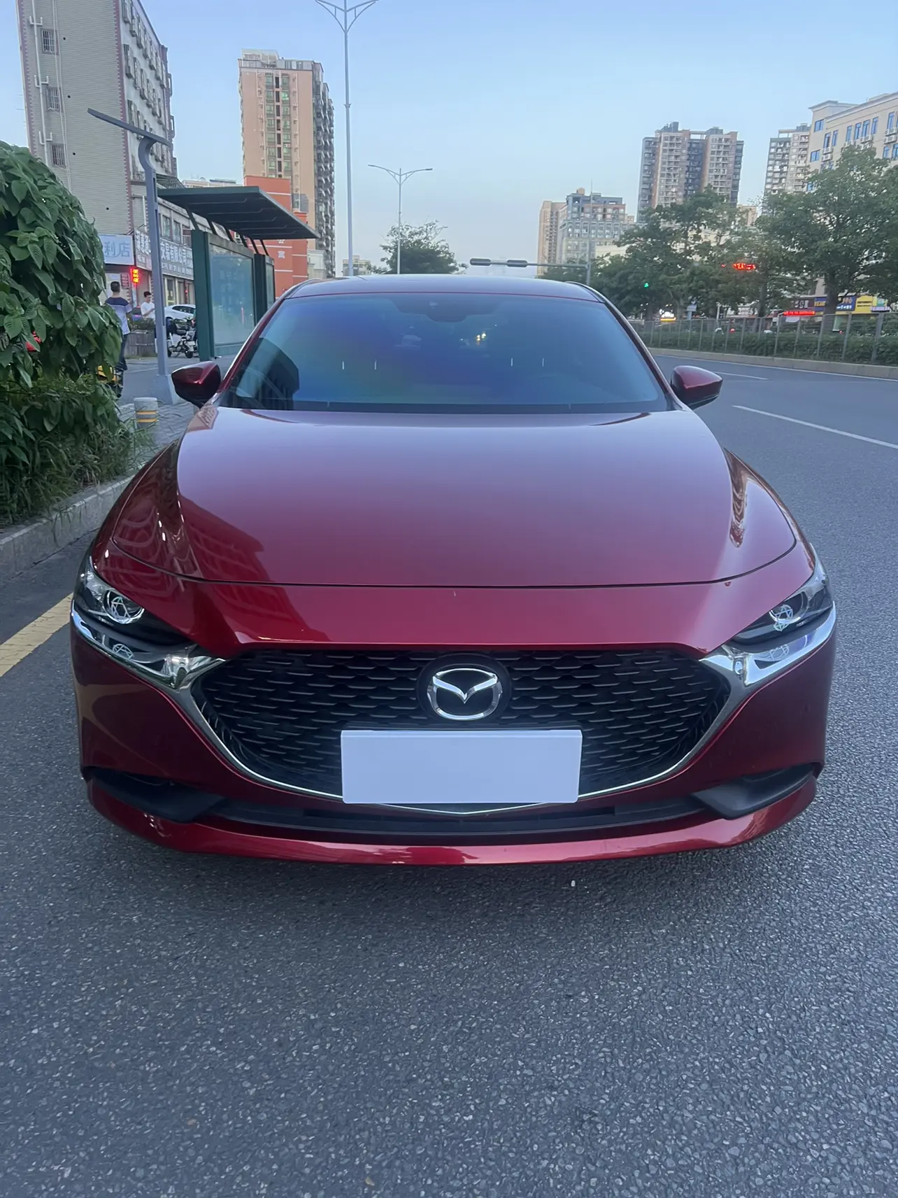 Mazda Axela (Mazda3)  из Китая