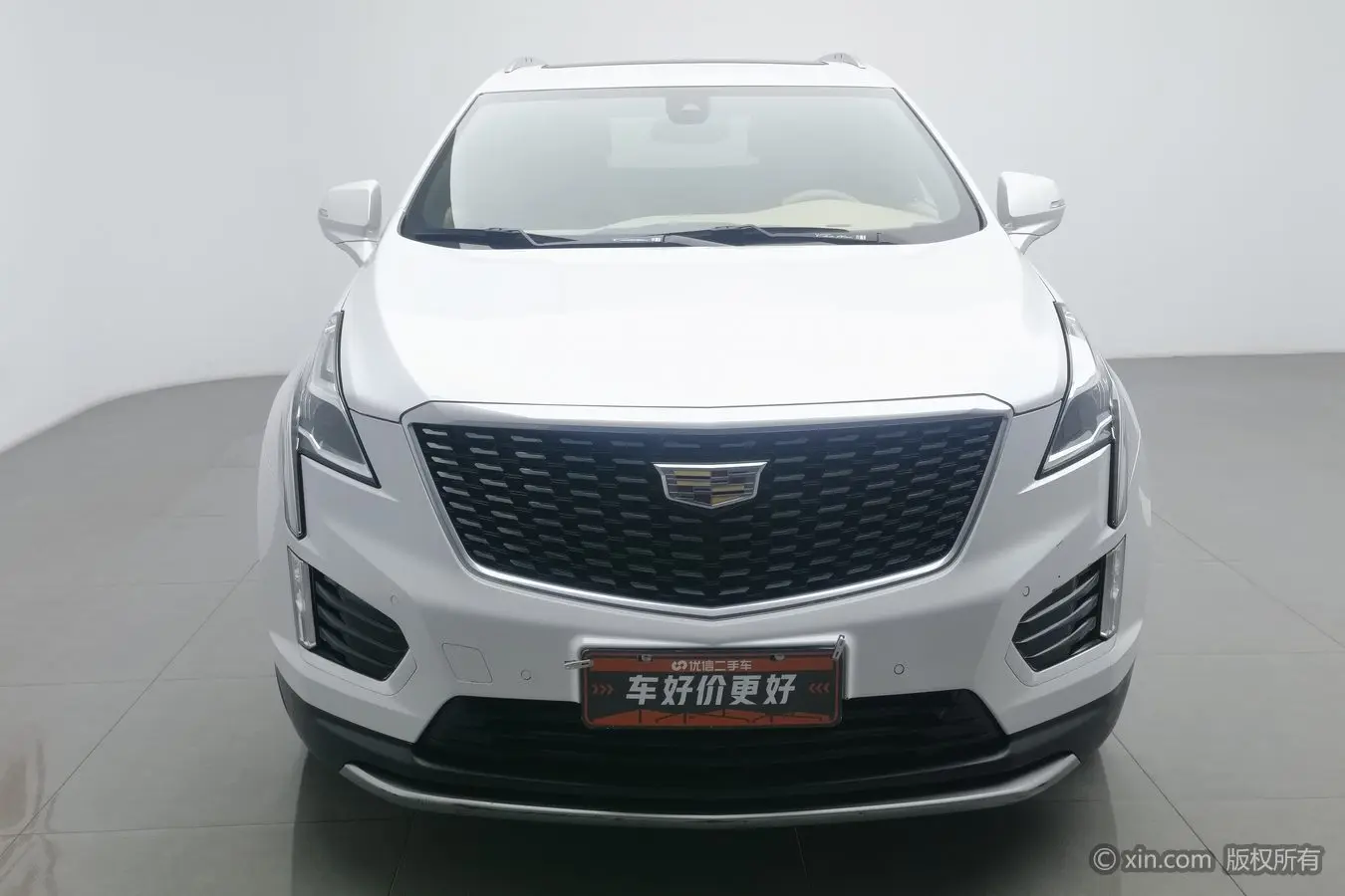 Cadillac XT5  из Китая