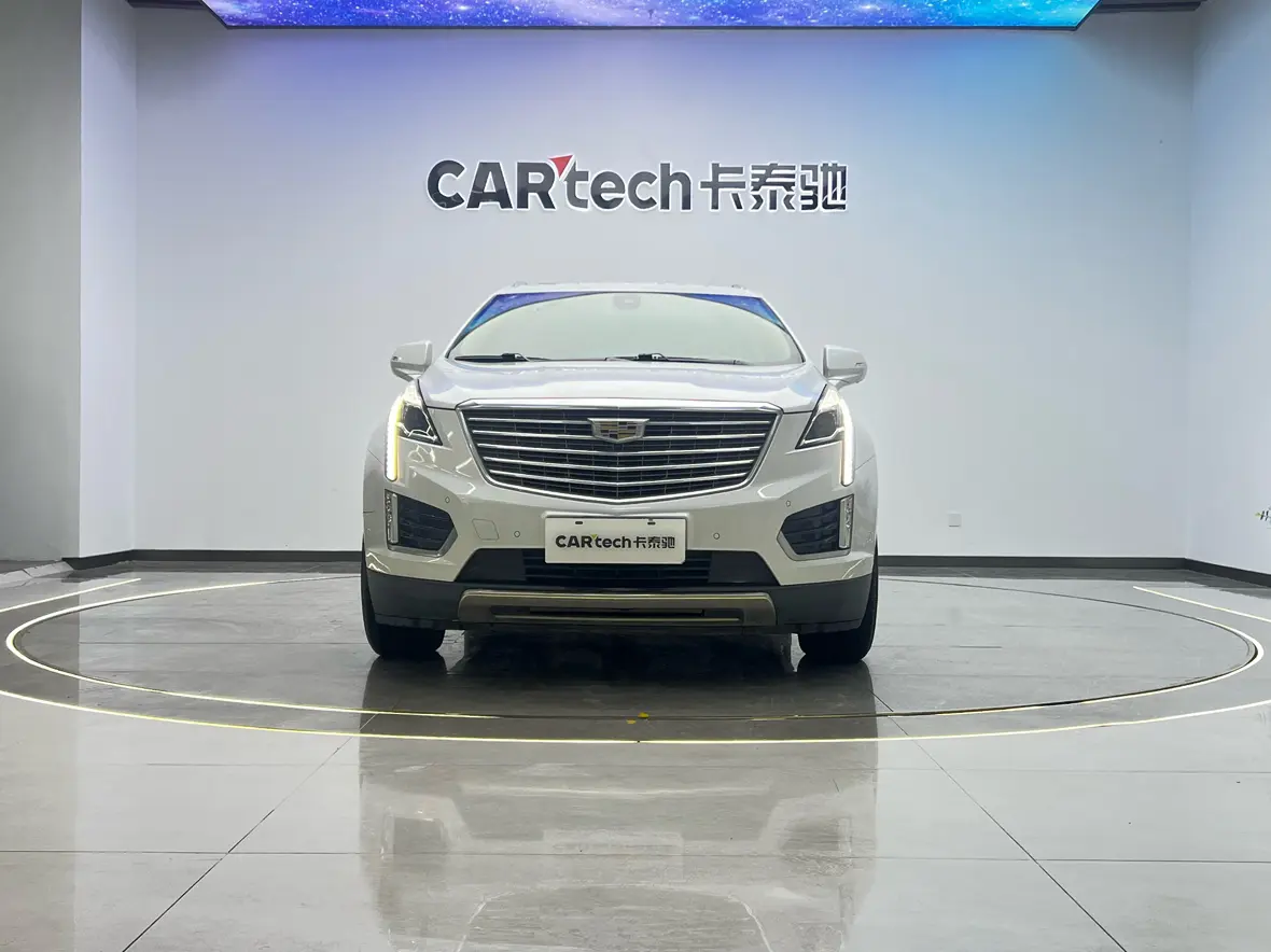 Cadillac XT5  из Китая