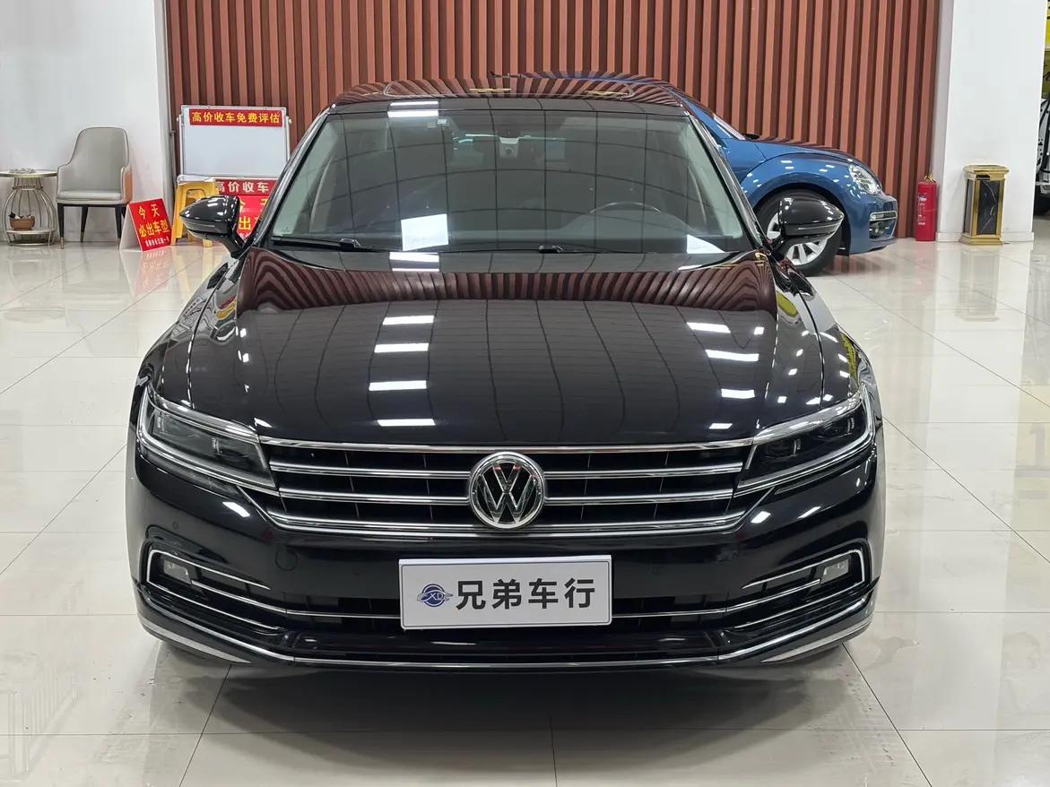 Volkswagen Hui Ang  из Китая