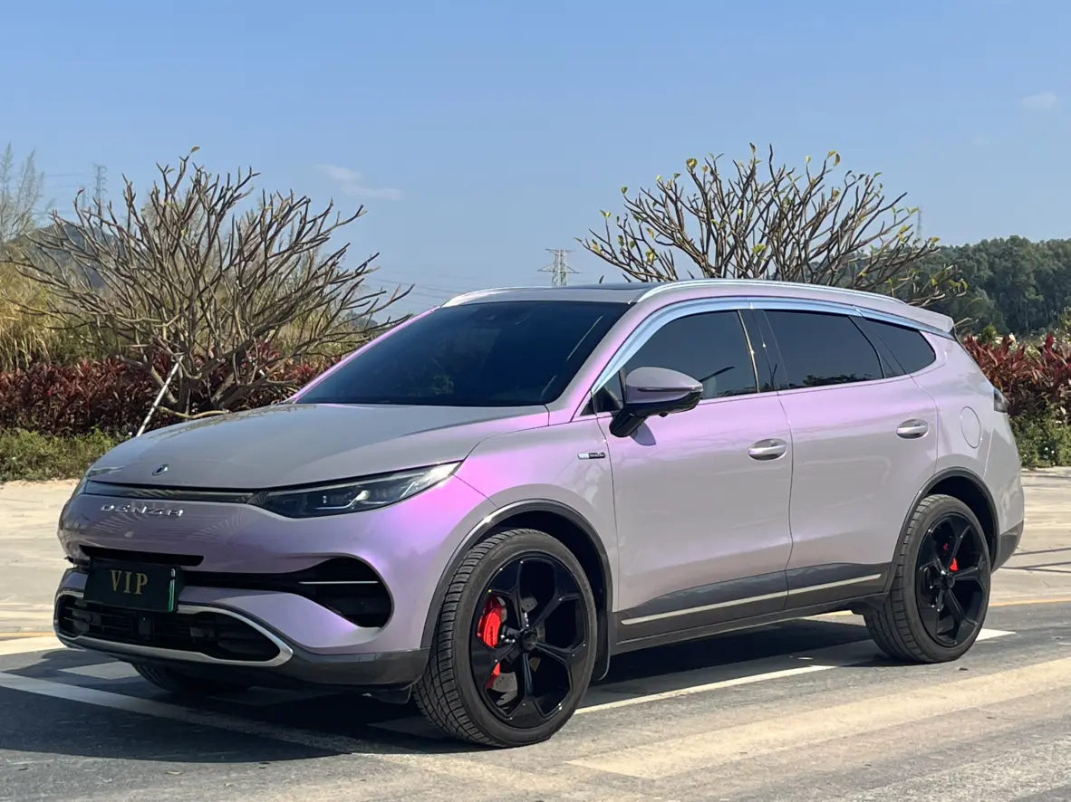 Denza X PHEV  из Китая