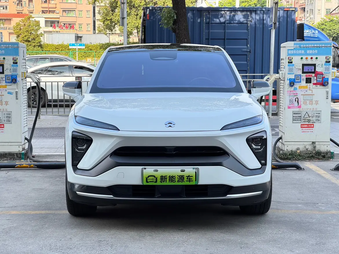 NIO EC6  из Китая