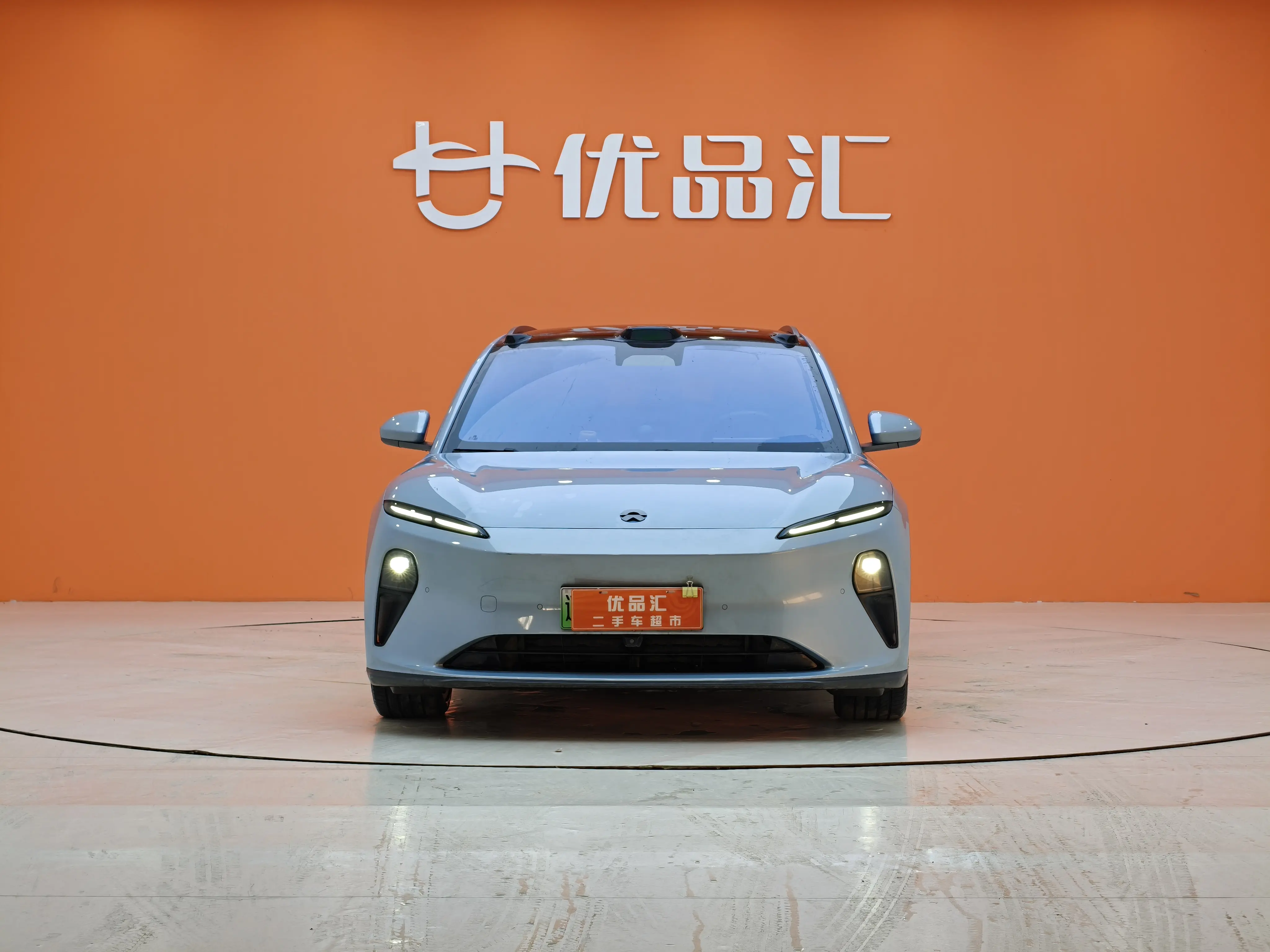 NIO ET5T  из Китая