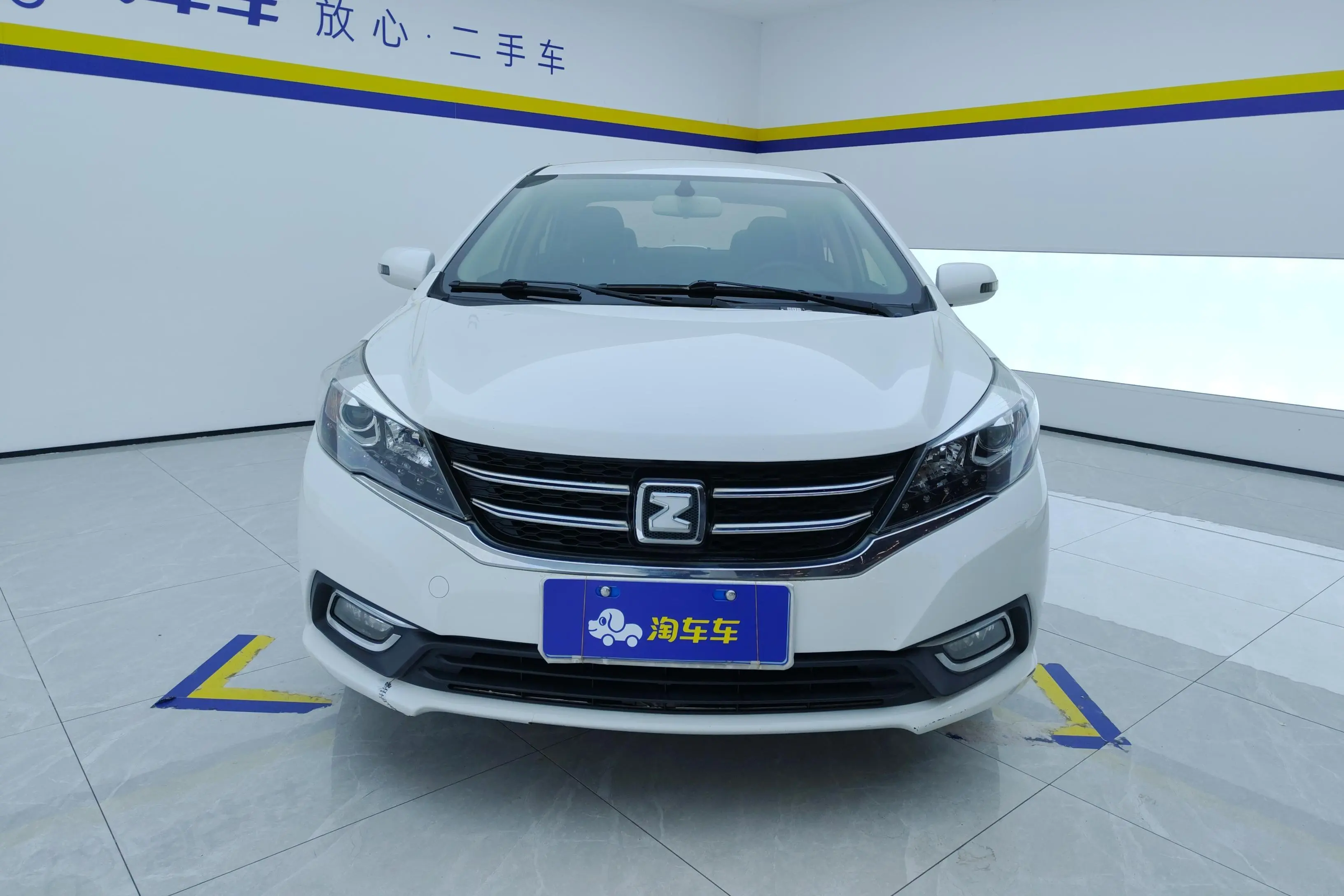 Zotye Z300  из Китая