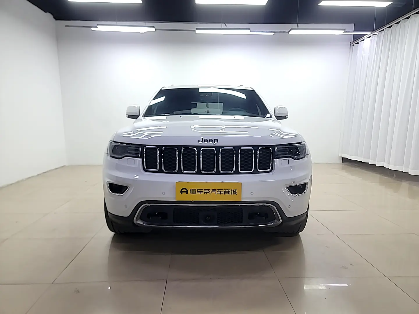 Jeep Grand Cherokee  из Китая