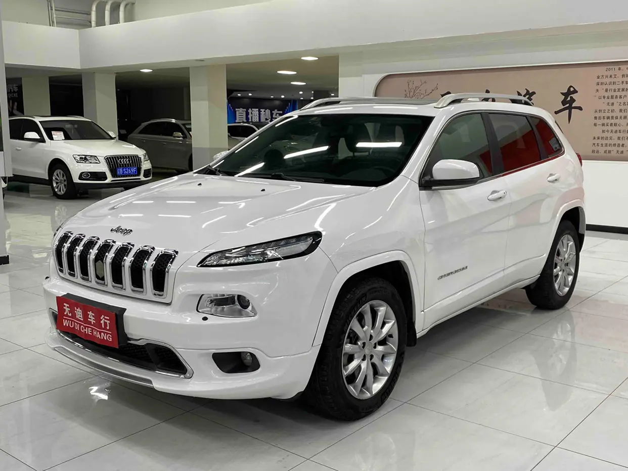Jeep Cherokee  из Китая