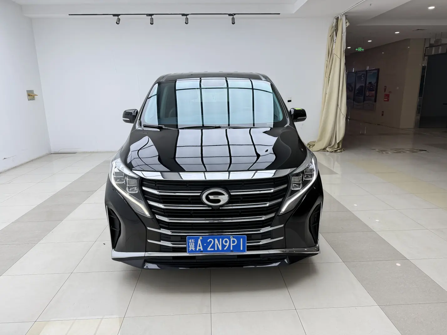 GAC Trumpchi M8  из Китая