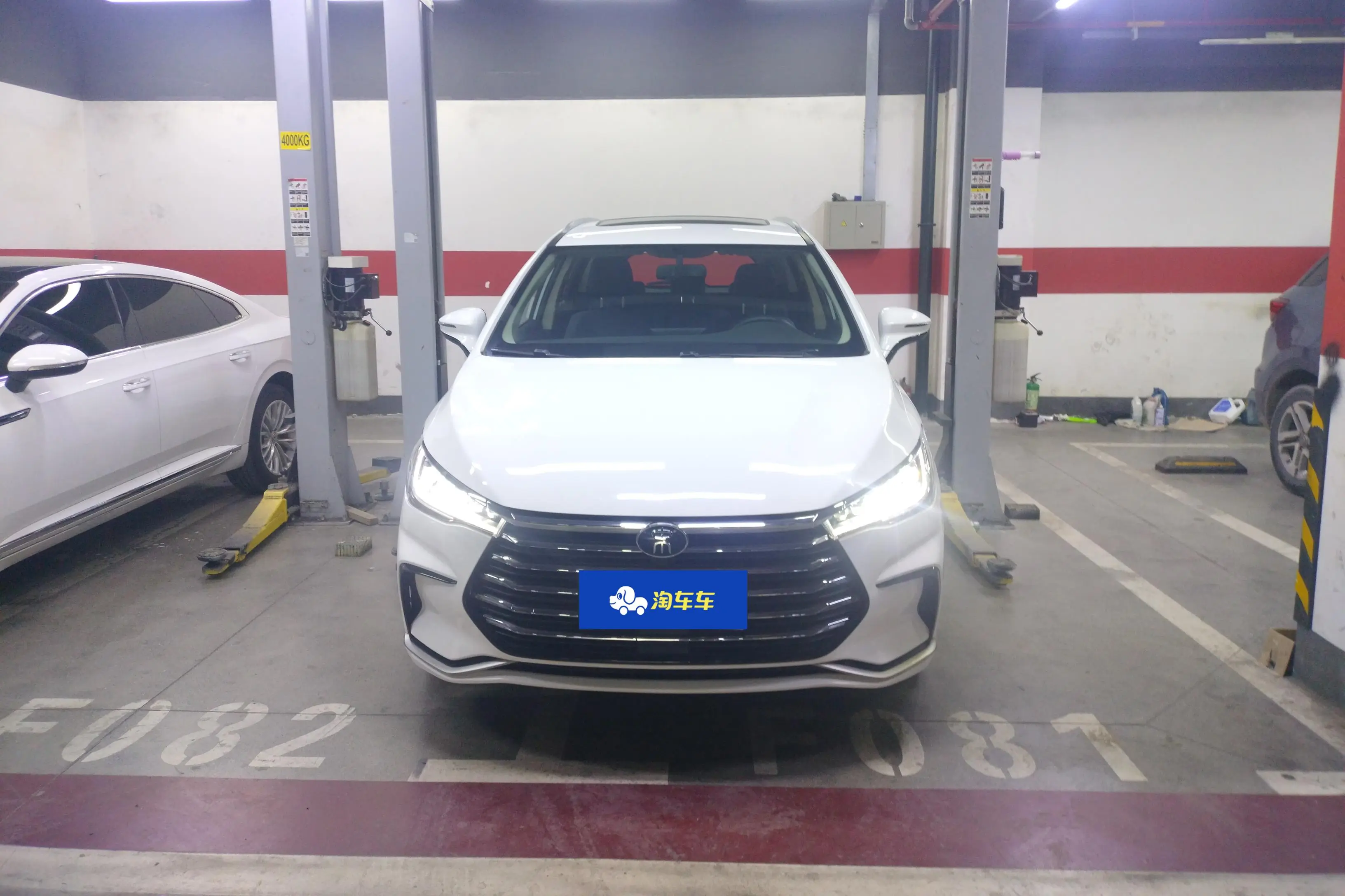 BYD Song MAX  из Китая