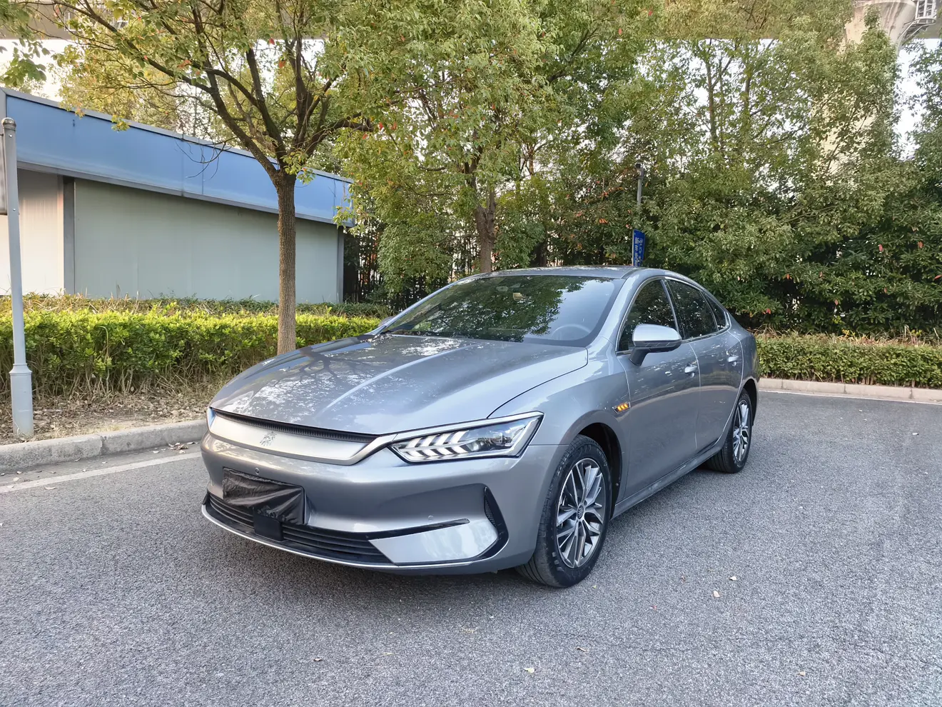 BYD Qin PLUS EV  из Китая