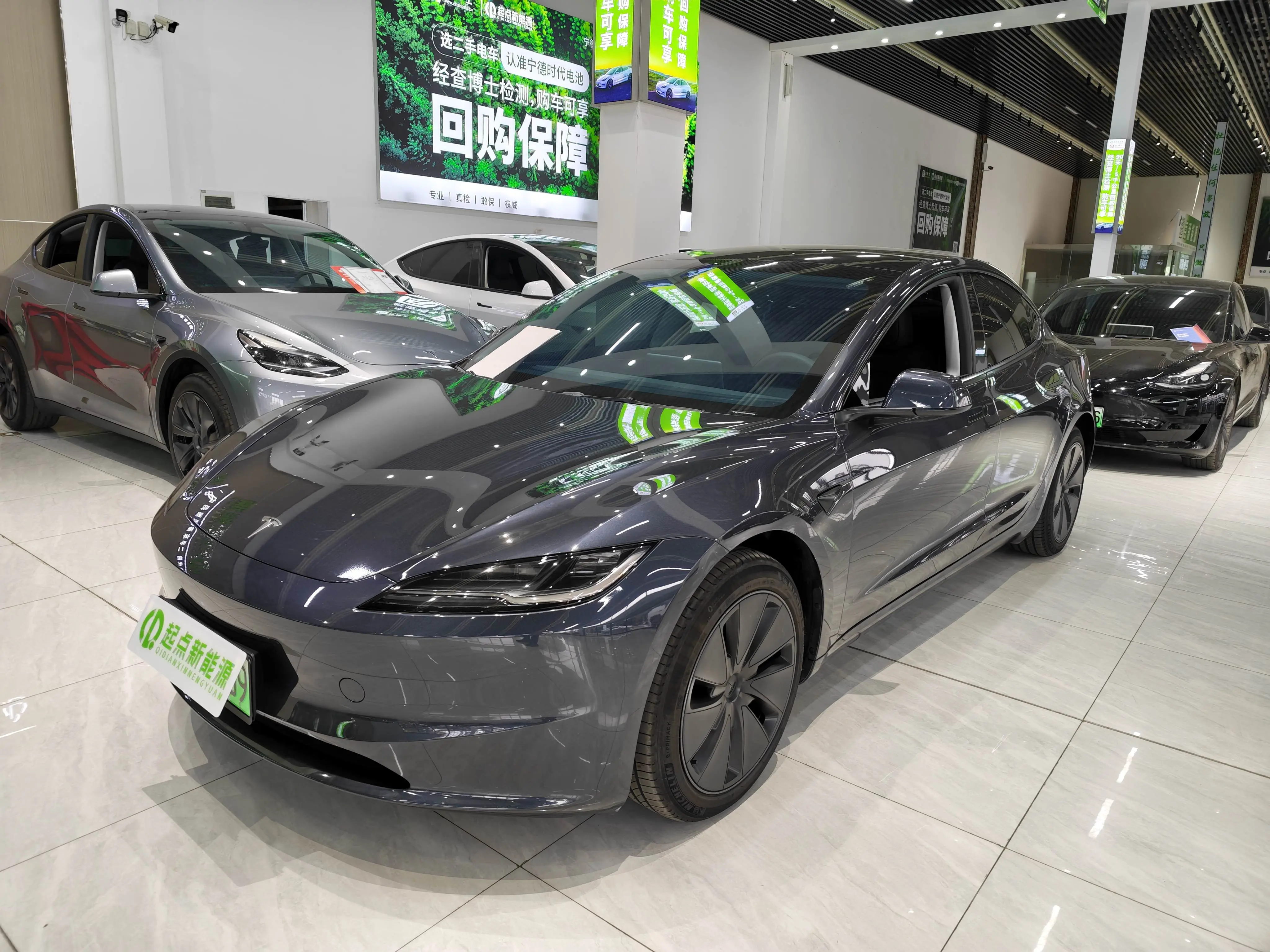 Tesla Model 3  из Китая