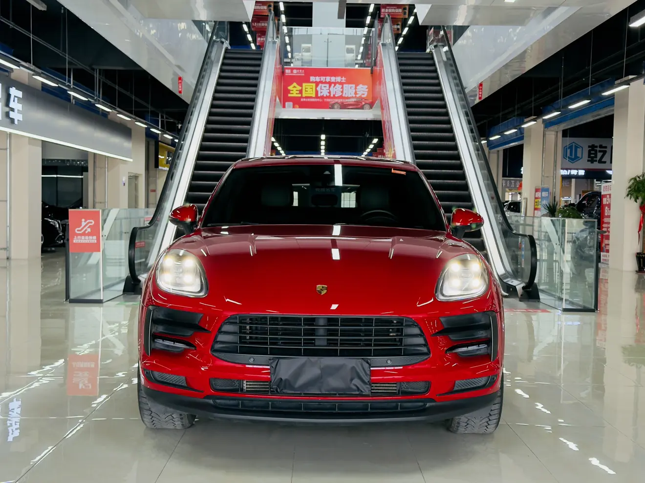 Porsche Macan  из Китая