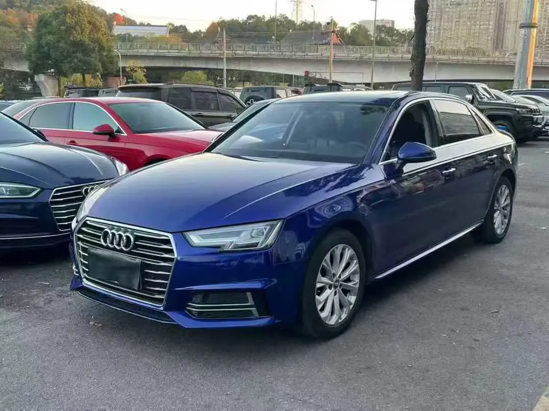 Audi A4L  из Китая