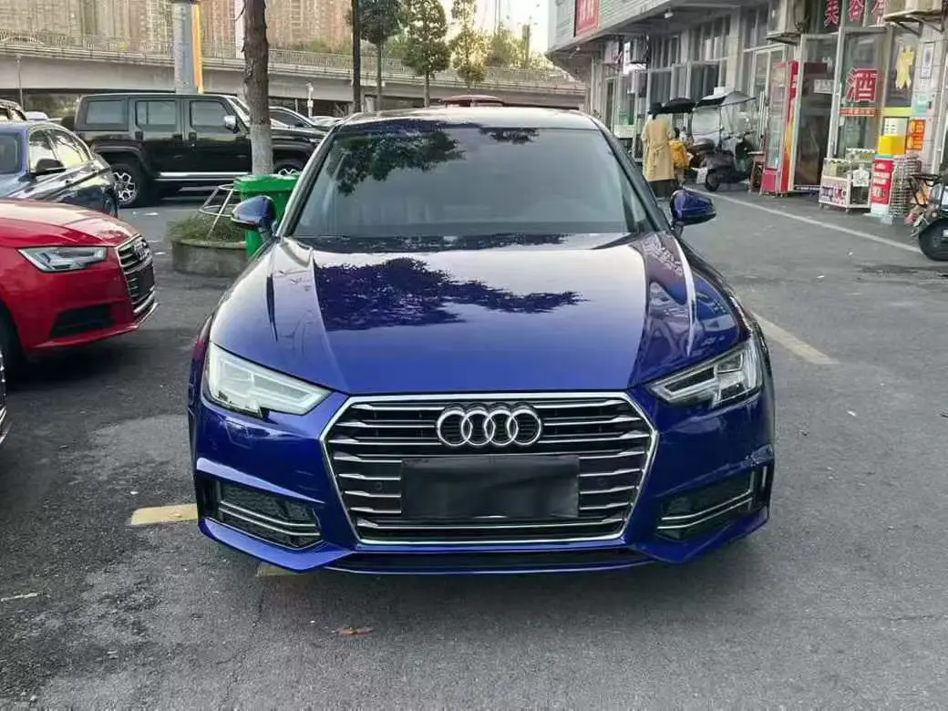 Audi A4L  из Китая