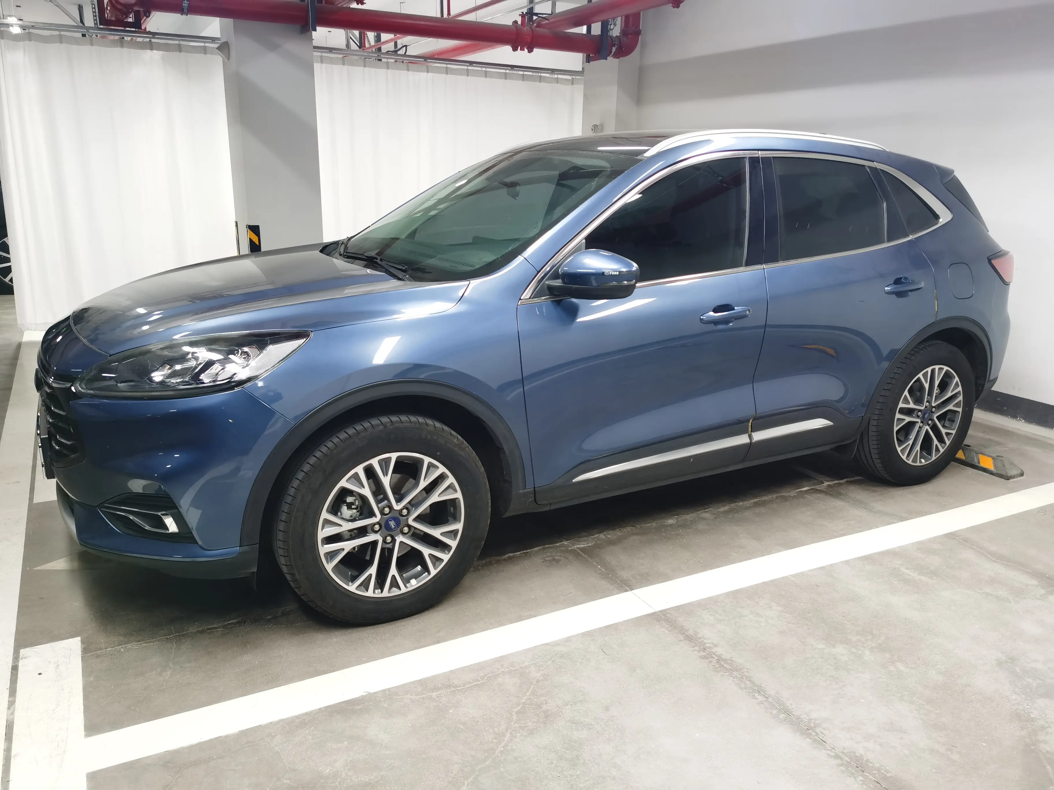 Ford Escape  из Китая