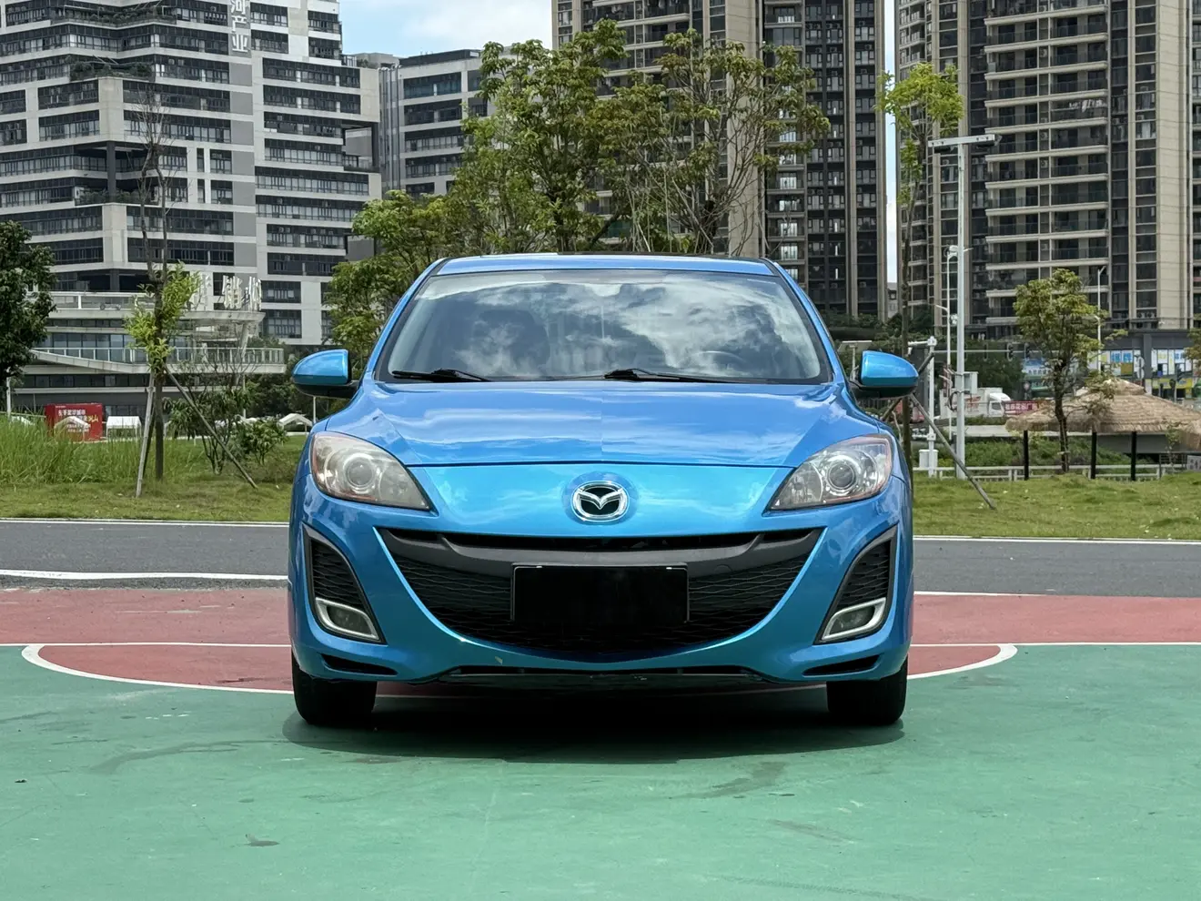 Mazda Axela (Mazda3)  из Китая