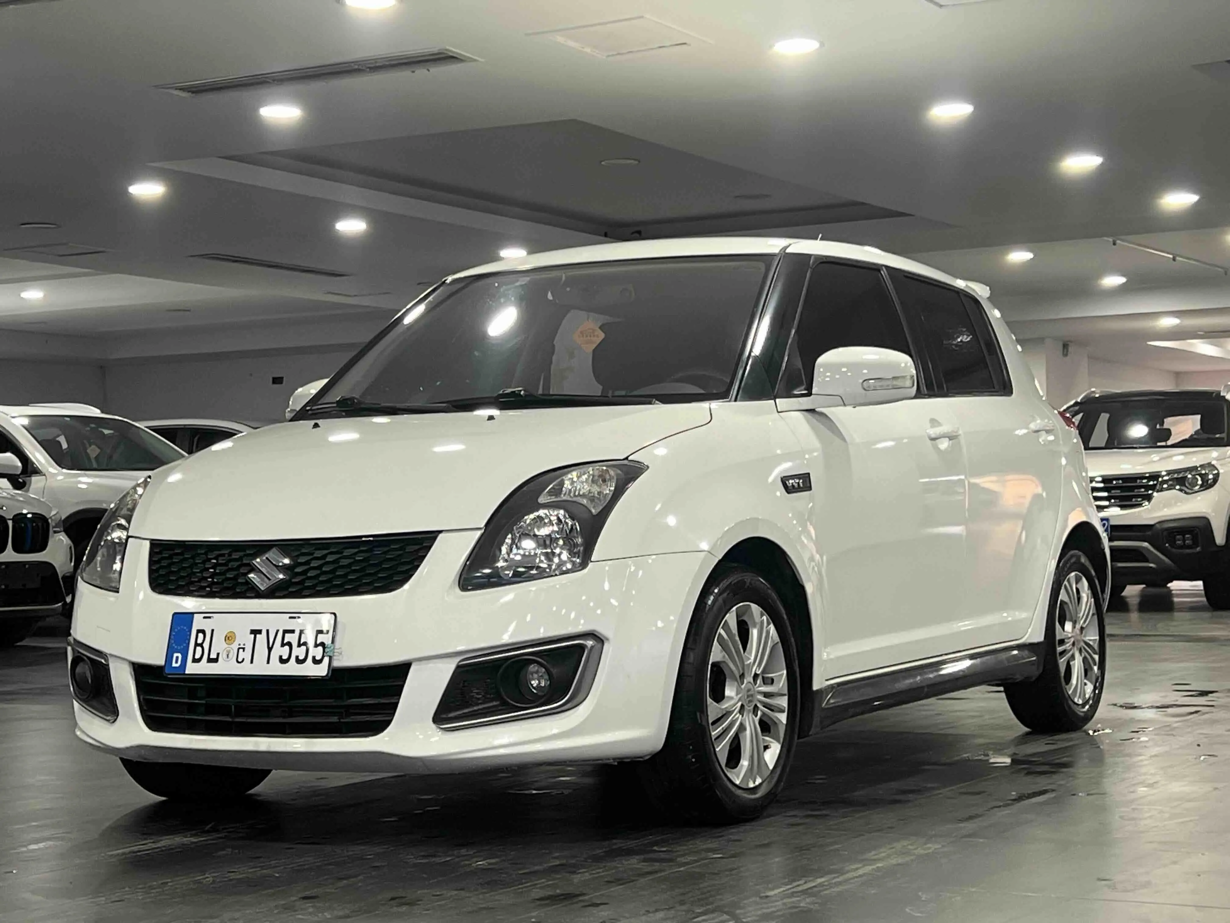 Suzuki Swift  из Китая