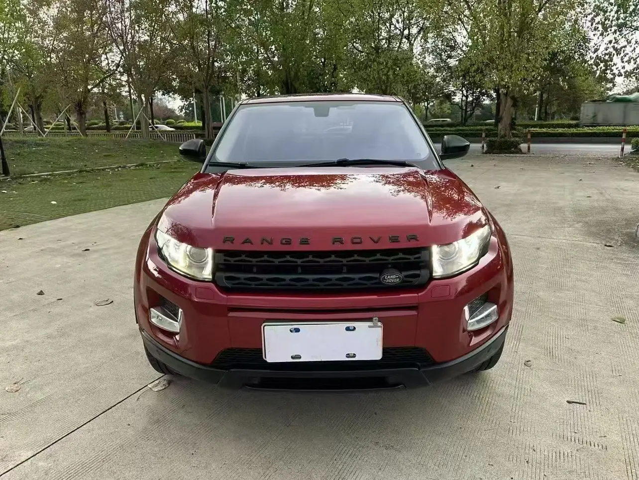 Land Rover Range Rover Evoque  из Китая