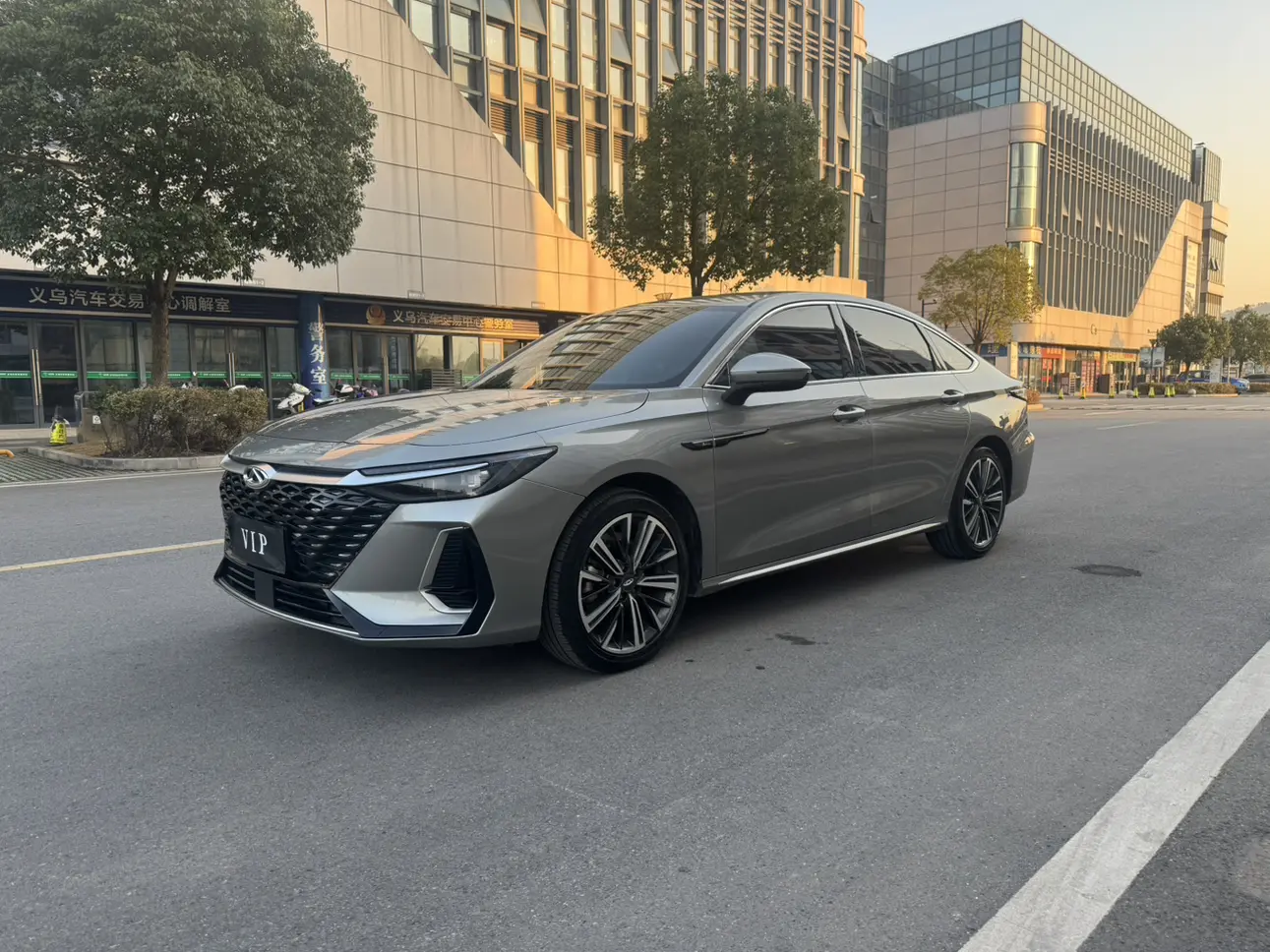 Chery Arrizo 8  из Китая