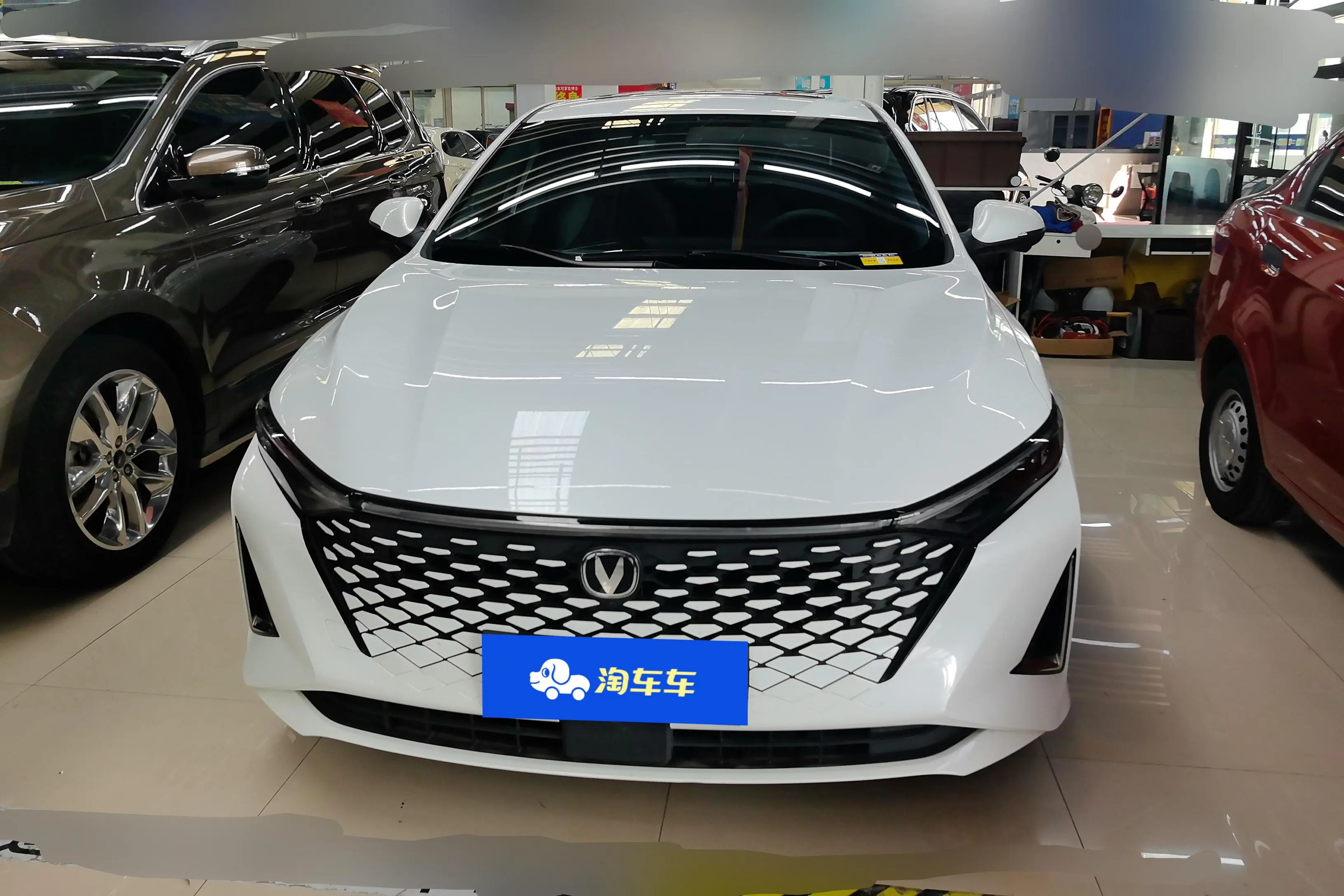 Changan Ruicheng PLUS  из Китая