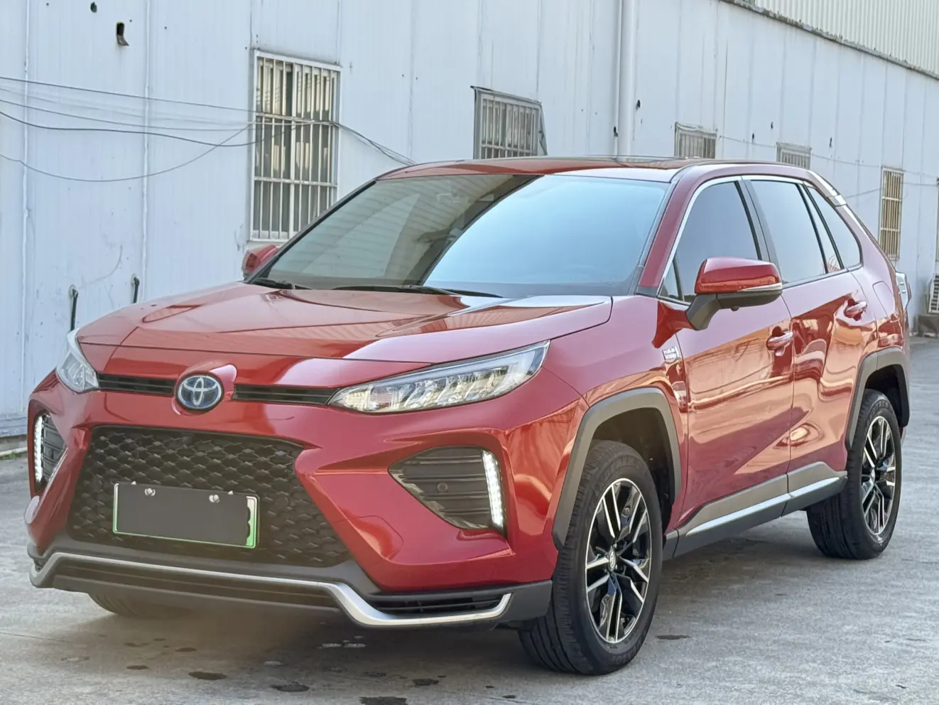 Toyota Wildlander PHEV  из Китая