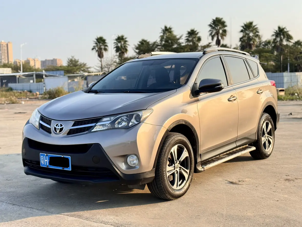 Toyota RAV4  из Китая
