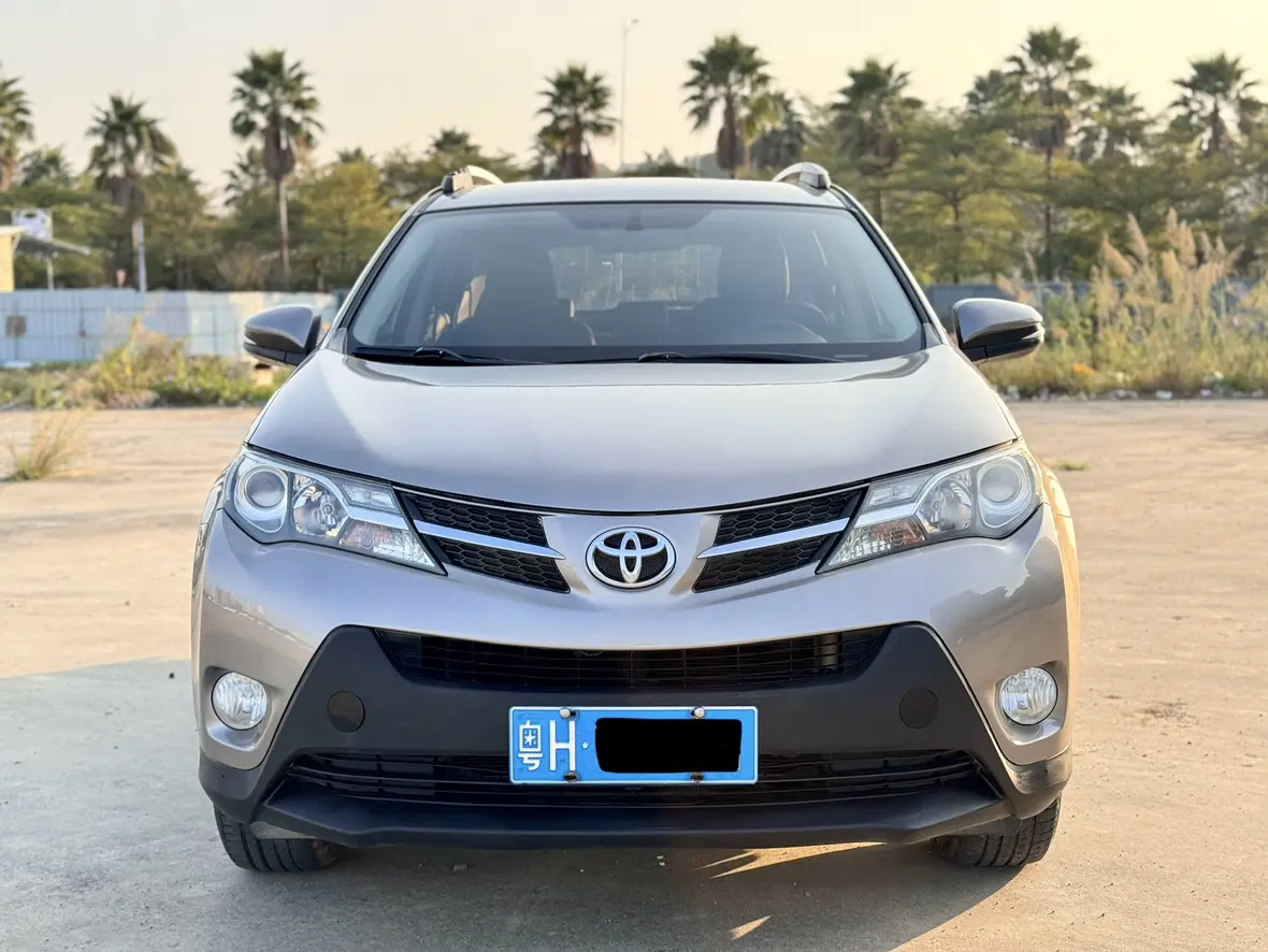 Toyota RAV4  из Китая