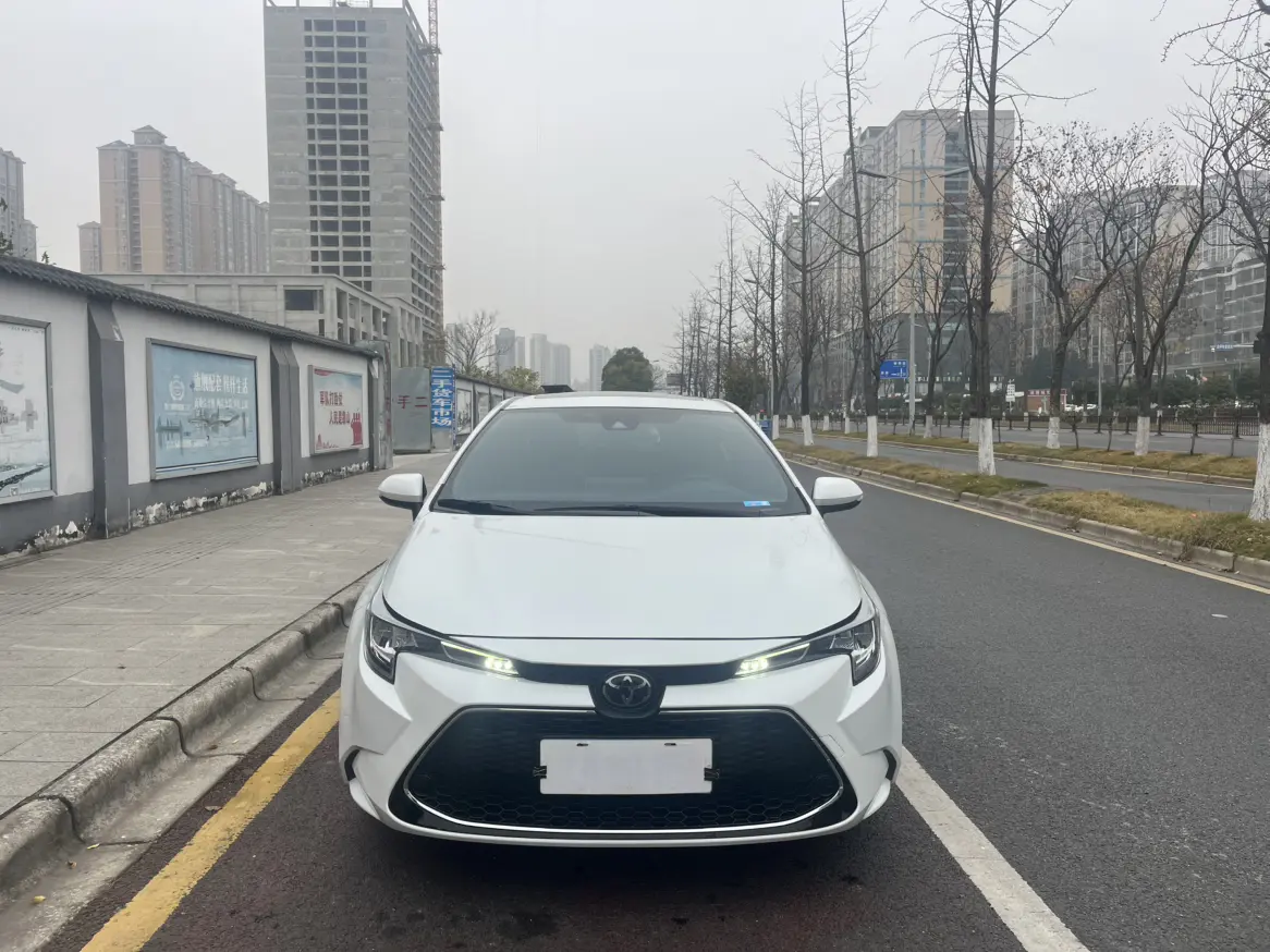 Toyota Levin (Lei Ling)  из Китая