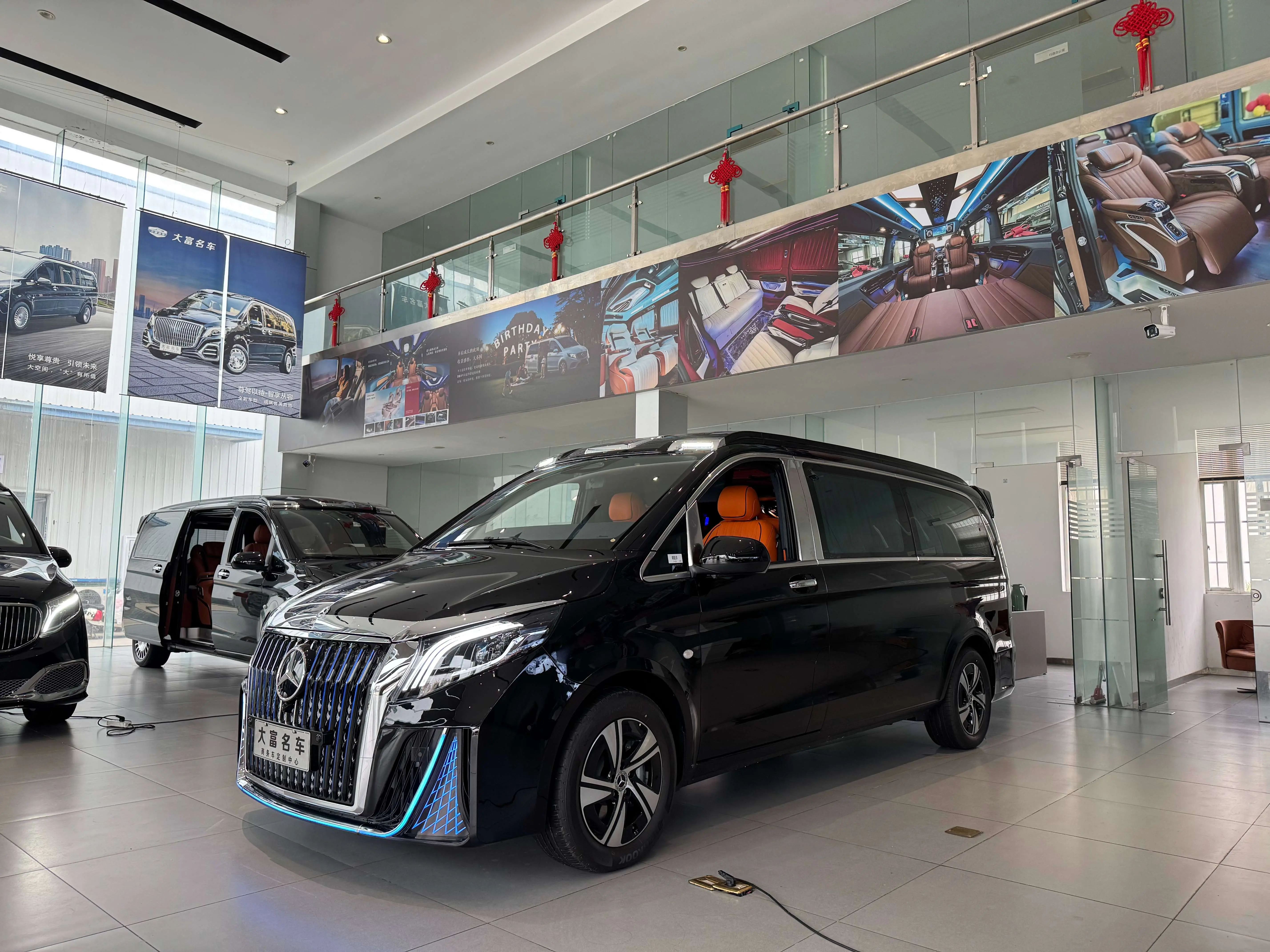 Mercedes-Benz Vito  из Китая