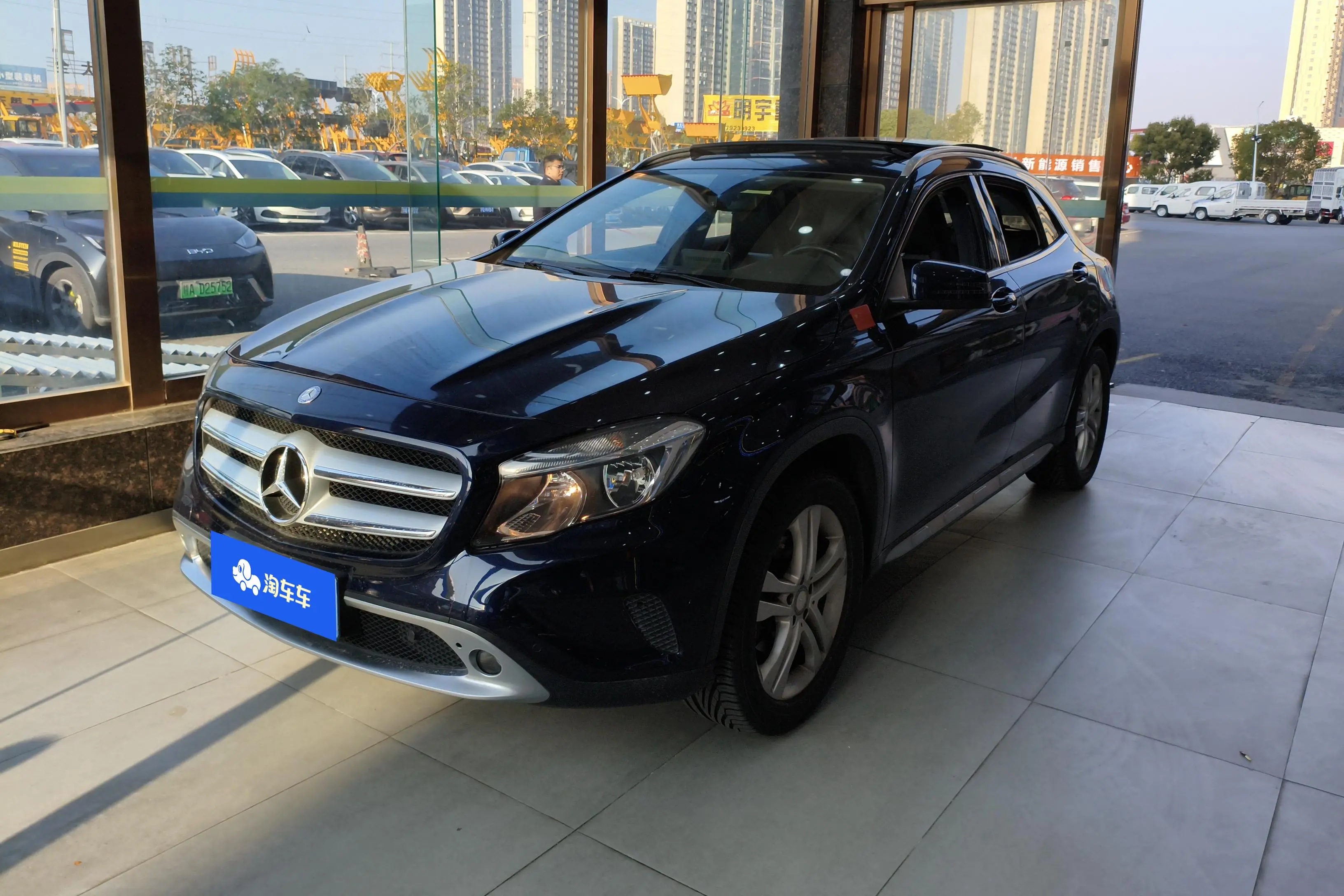 Mercedes-Benz GLA  из Китая