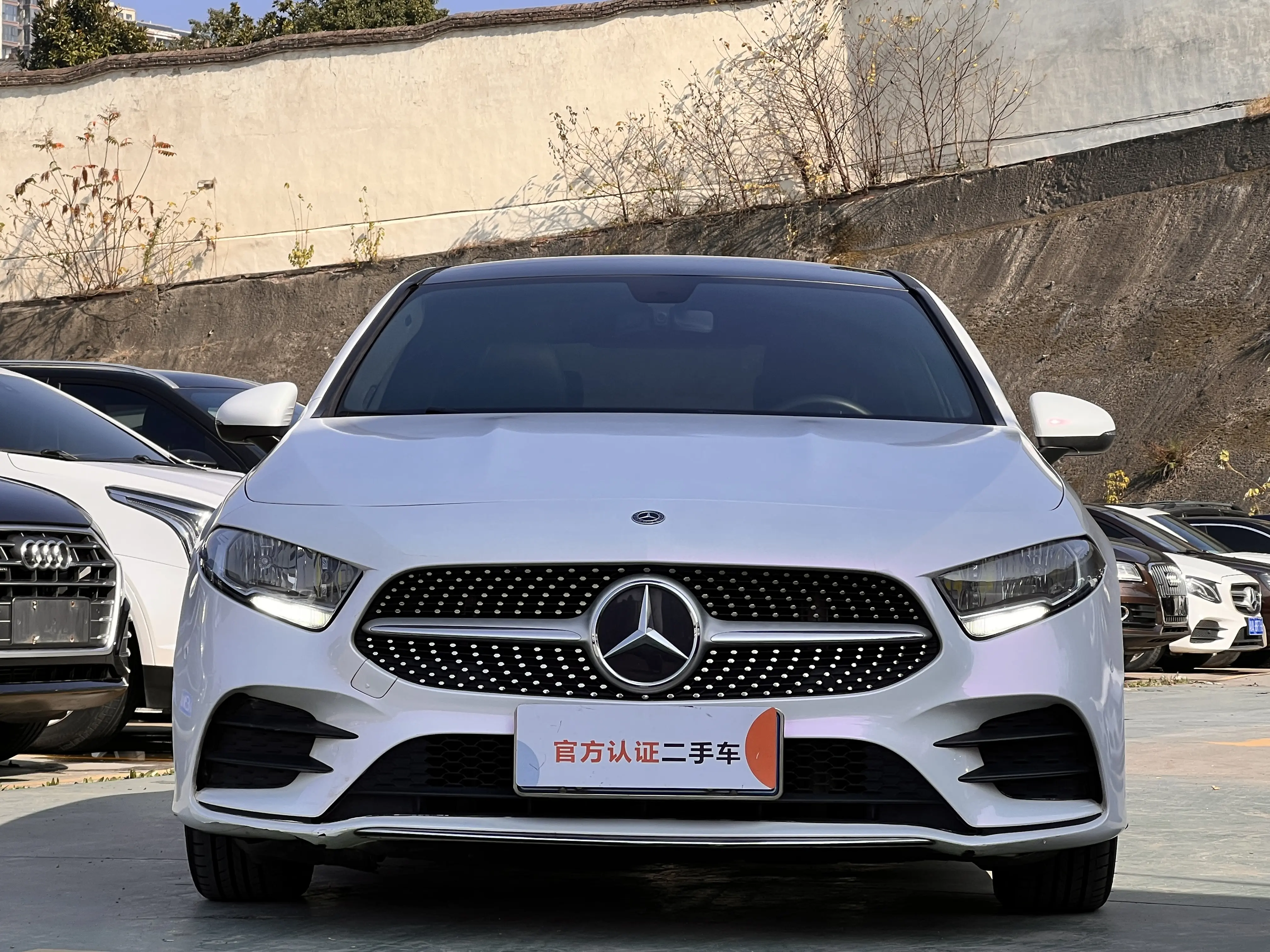 Mercedes-Benz Mercedes Benz A Class  из Китая