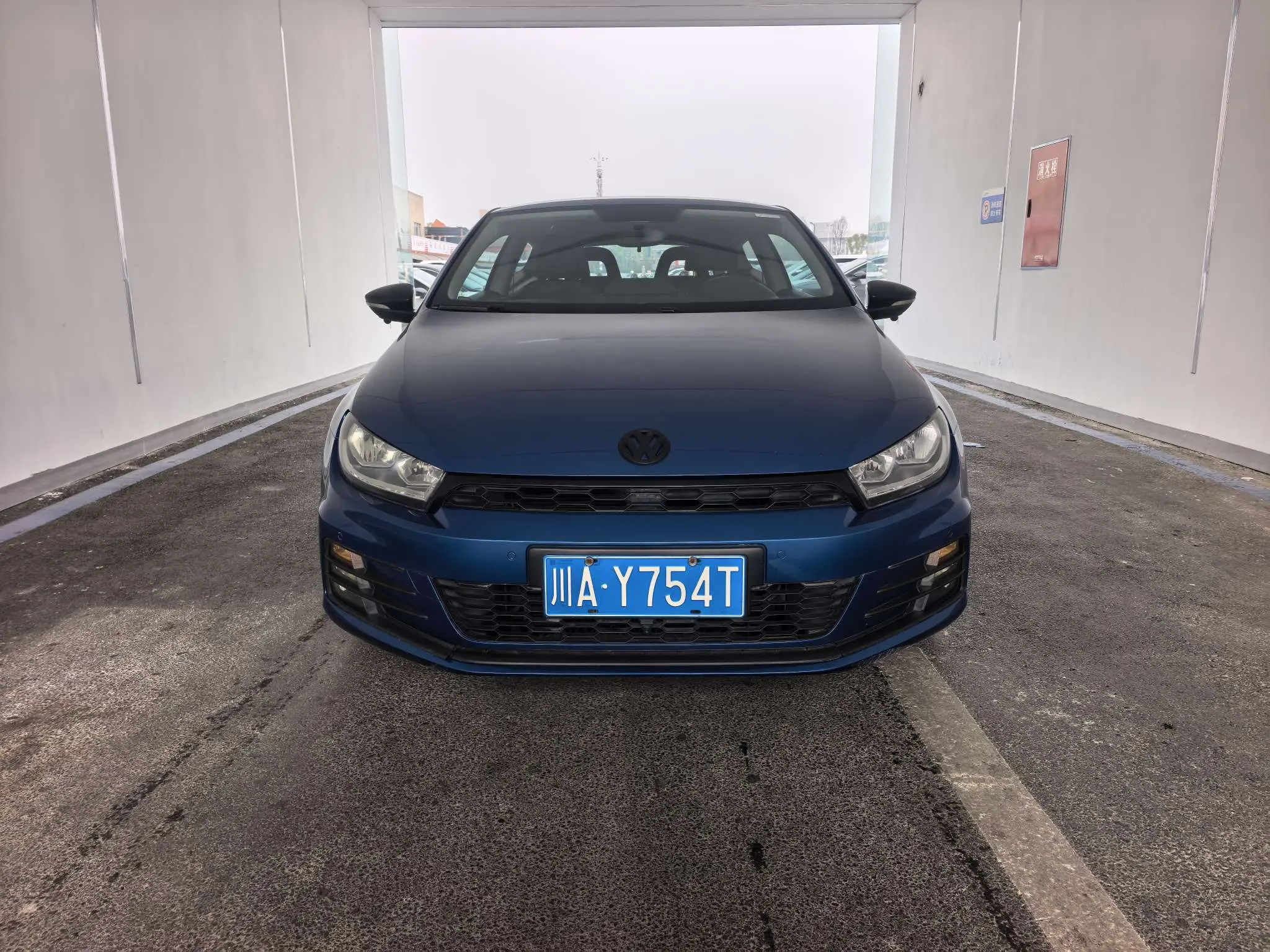 Volkswagen Scirocco  из Китая