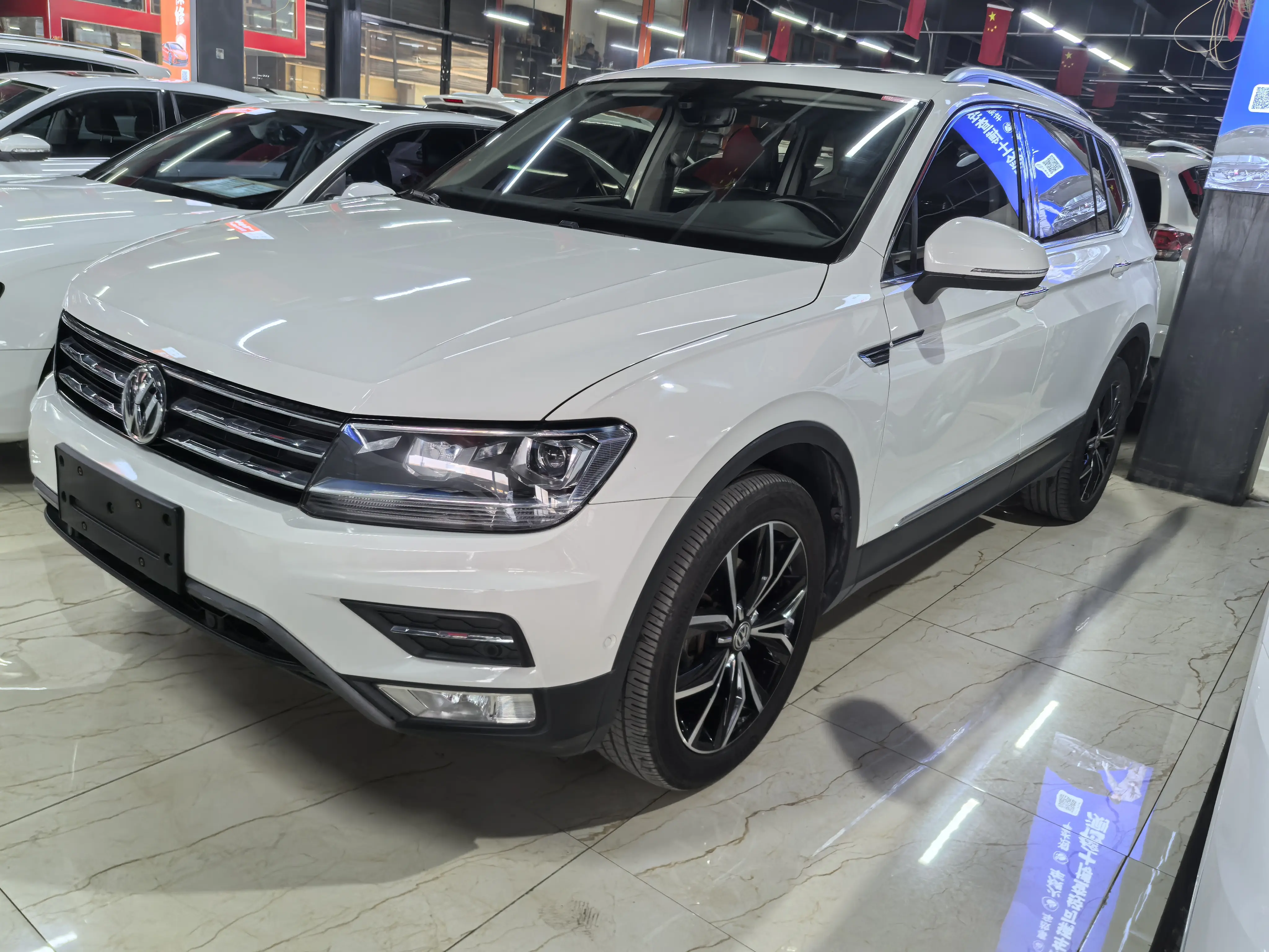 Volkswagen Tiguan L  из Китая