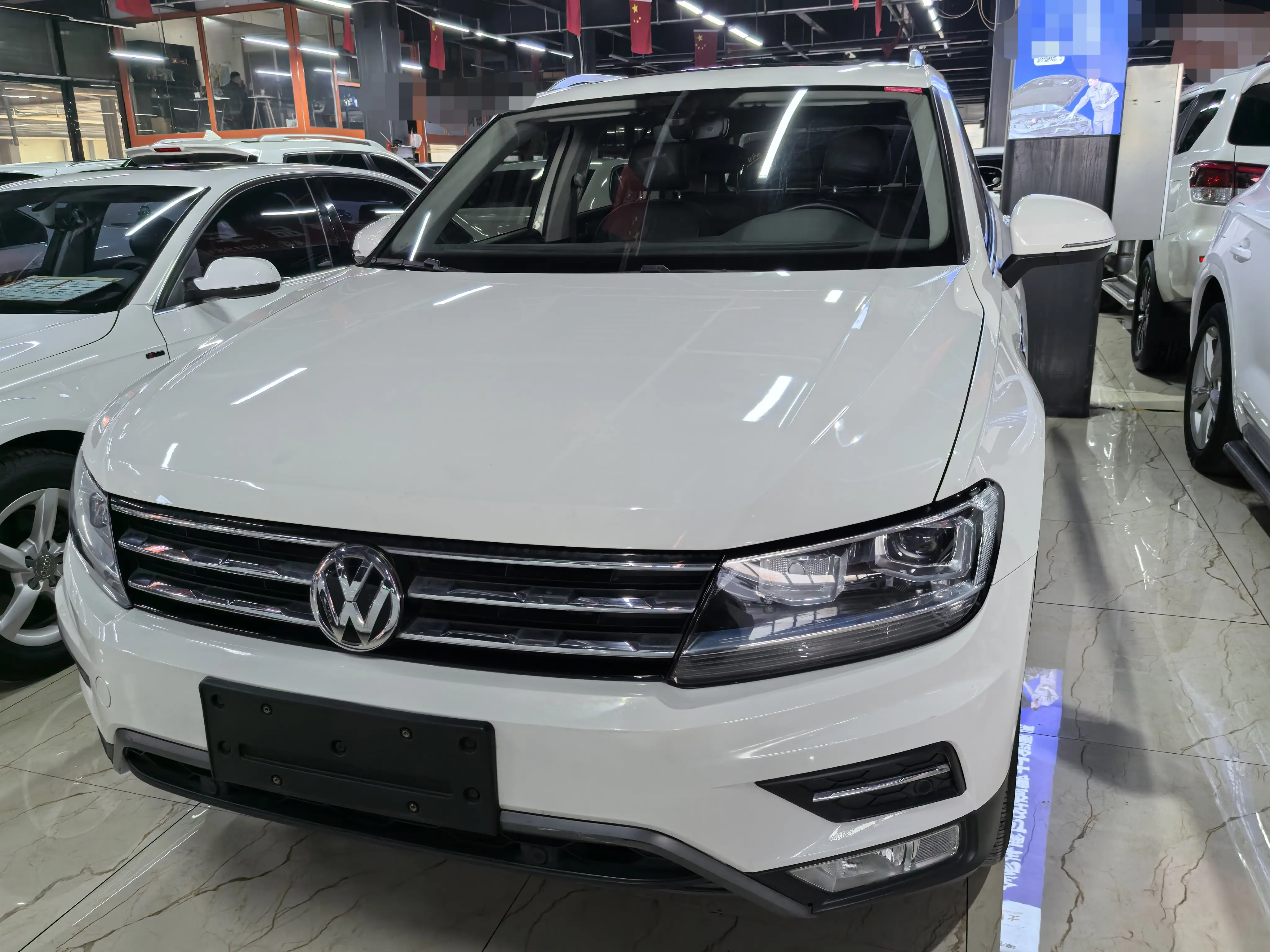 Volkswagen Tiguan L  из Китая